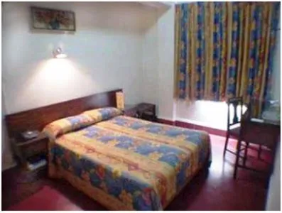 Photo of the whole room, Bed in Hotel 5a Avenida