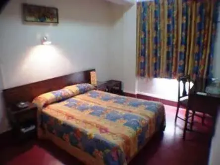 Double Room in Hotel 5a Avenida Double Room in Hotel 5a Avenida