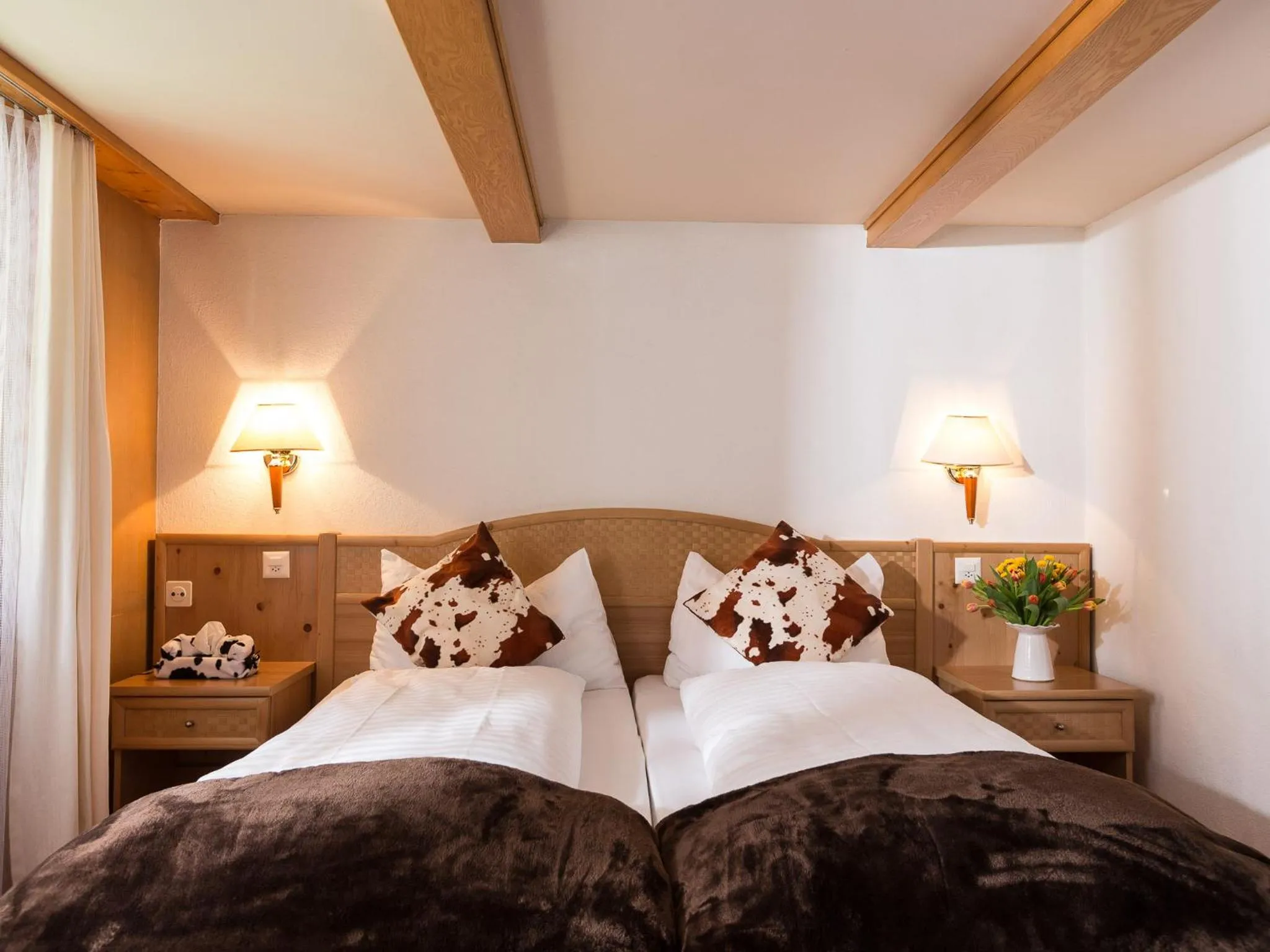 Bed in Hotel Oberland