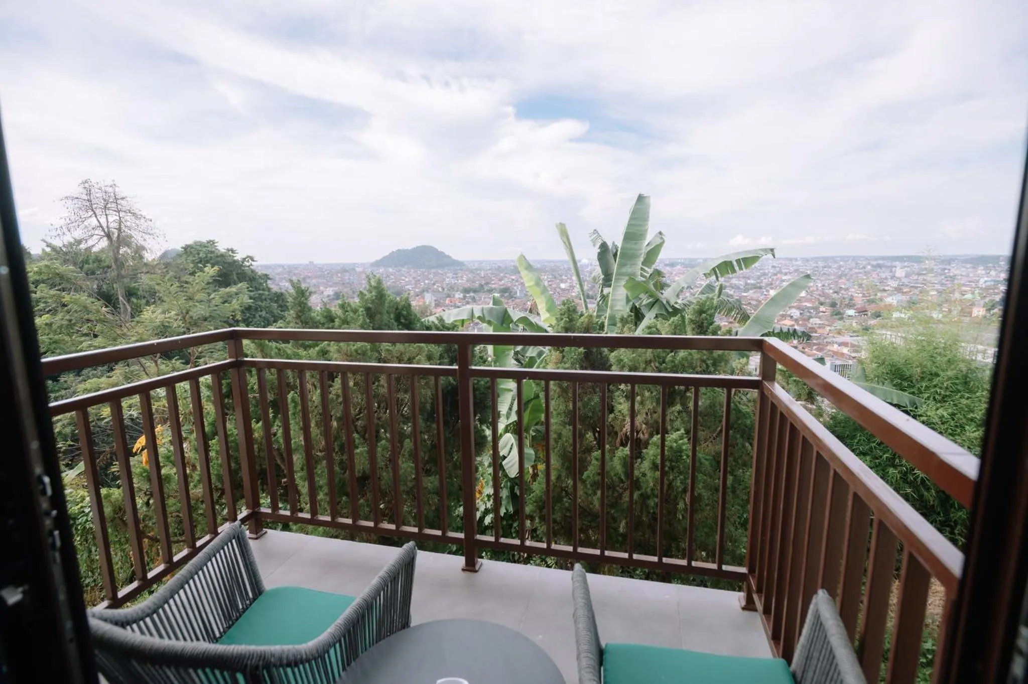 Photo of the whole room in Holiday Inn Lampung Bukit Randu by IHG