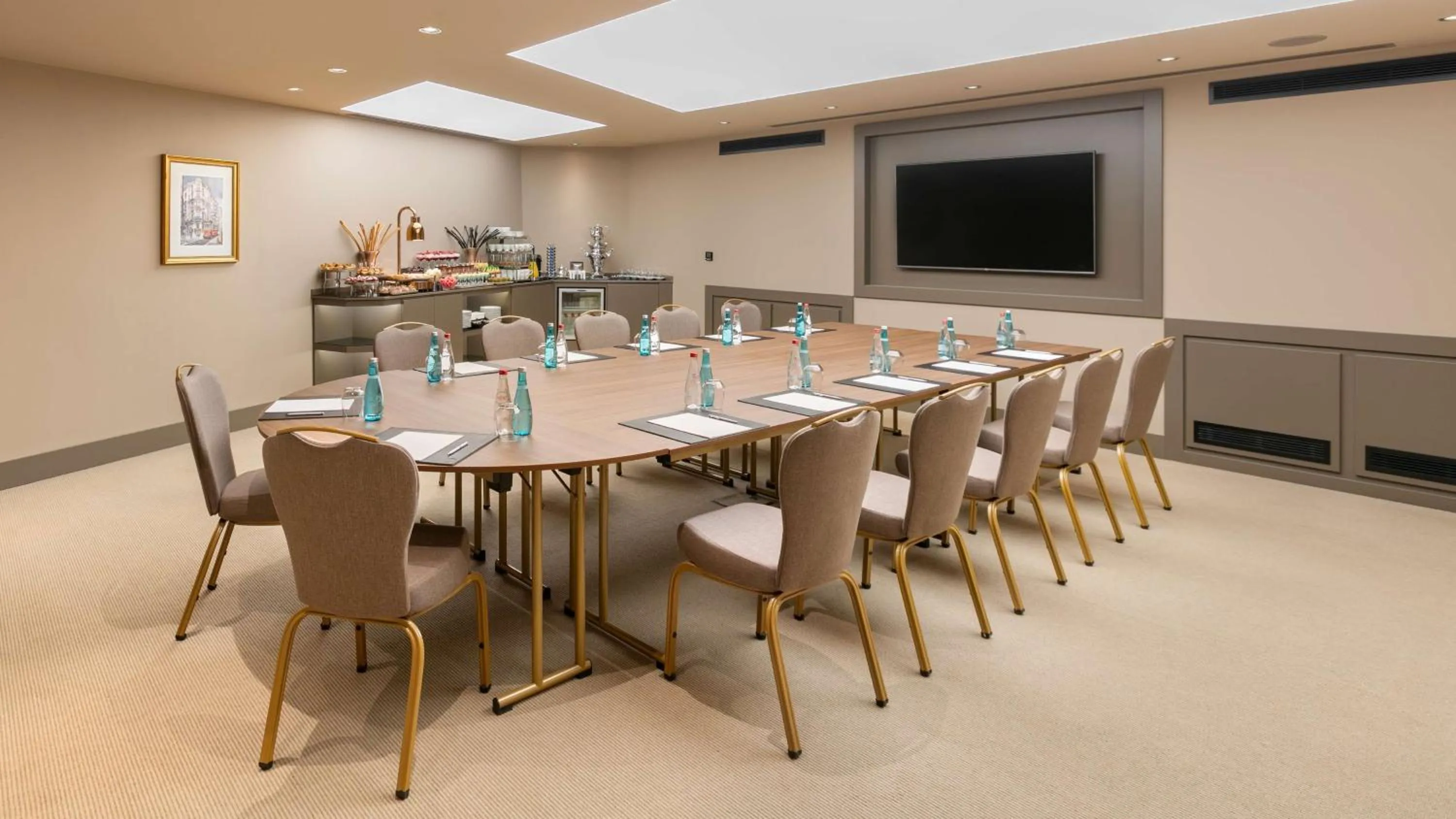 Meeting/conference room in InterContinental Istanbul by IHG