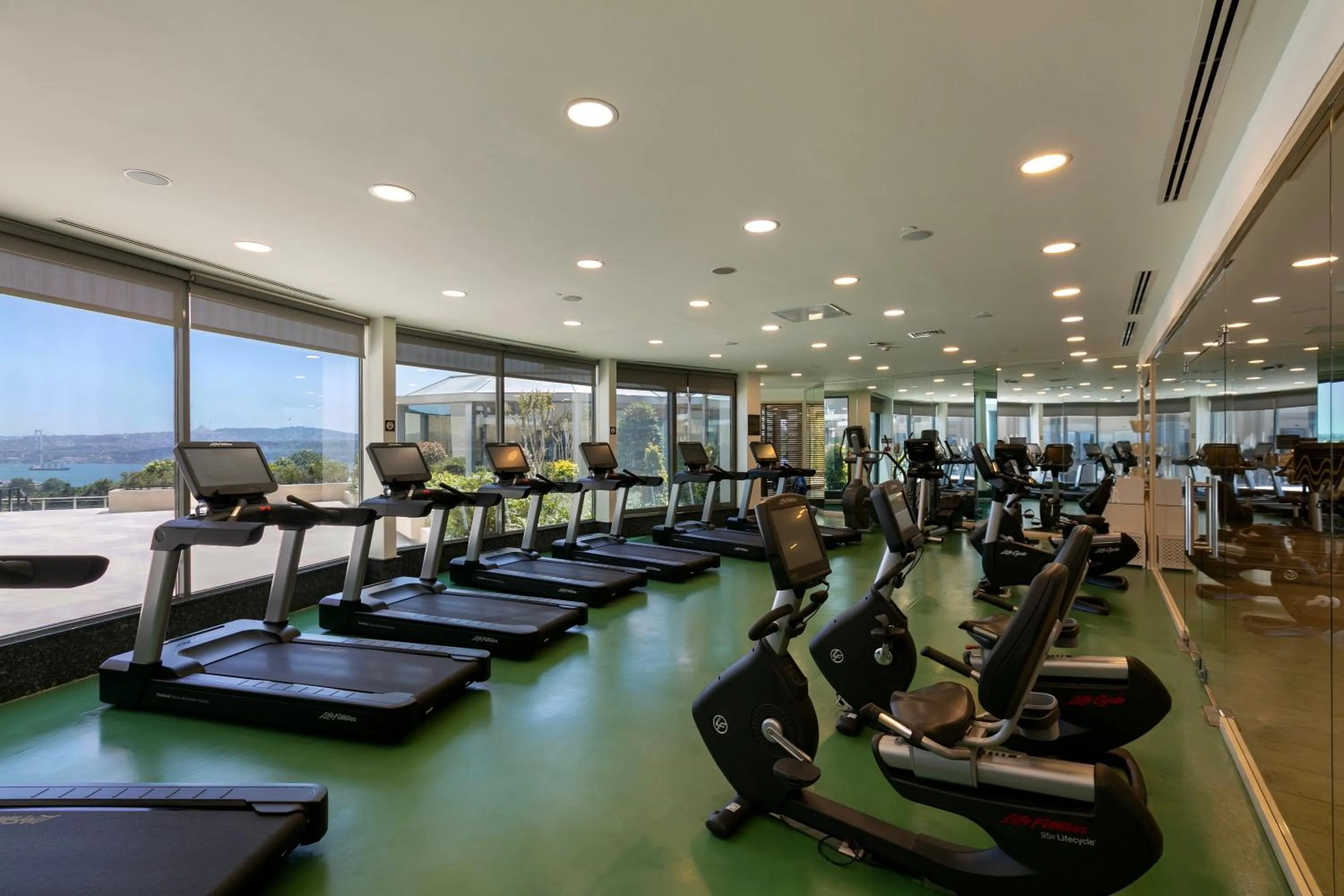 Fitness centre/facilities in InterContinental Istanbul by IHG
