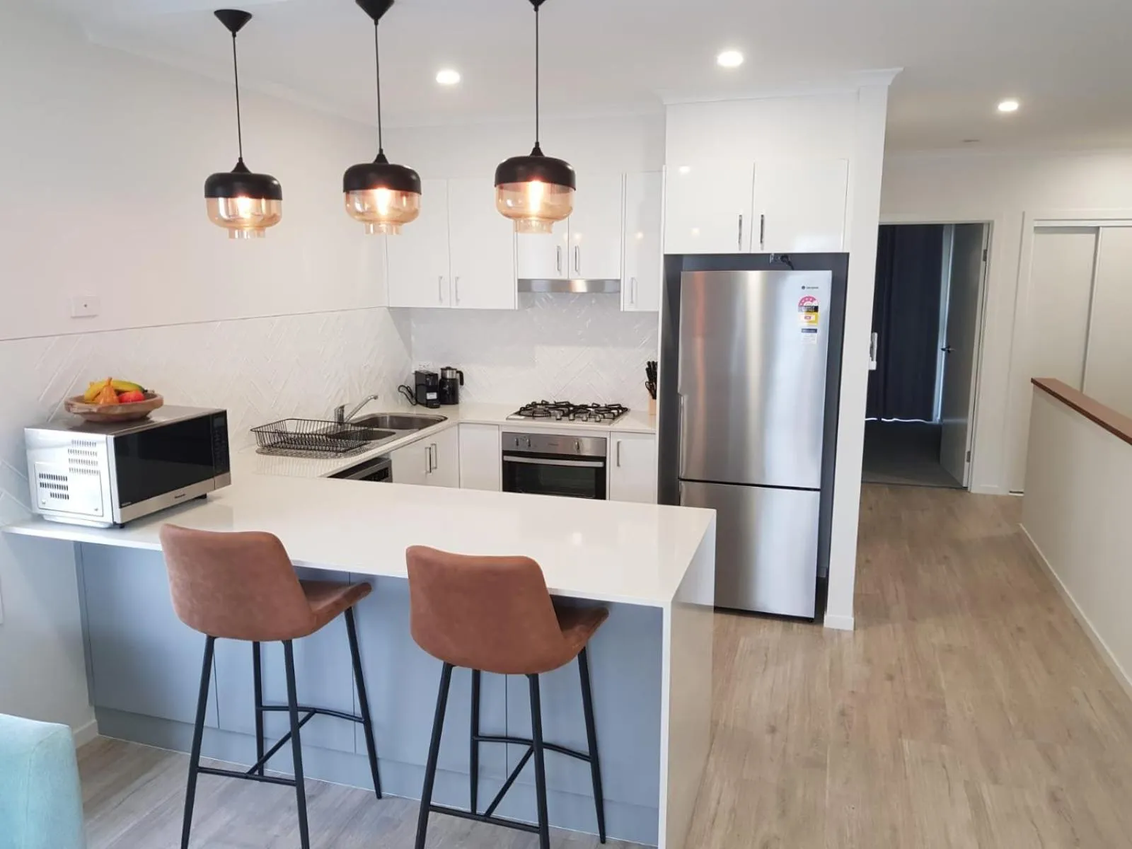 Kitchen or kitchenette in Moby Dick Waterfront Resort Motel