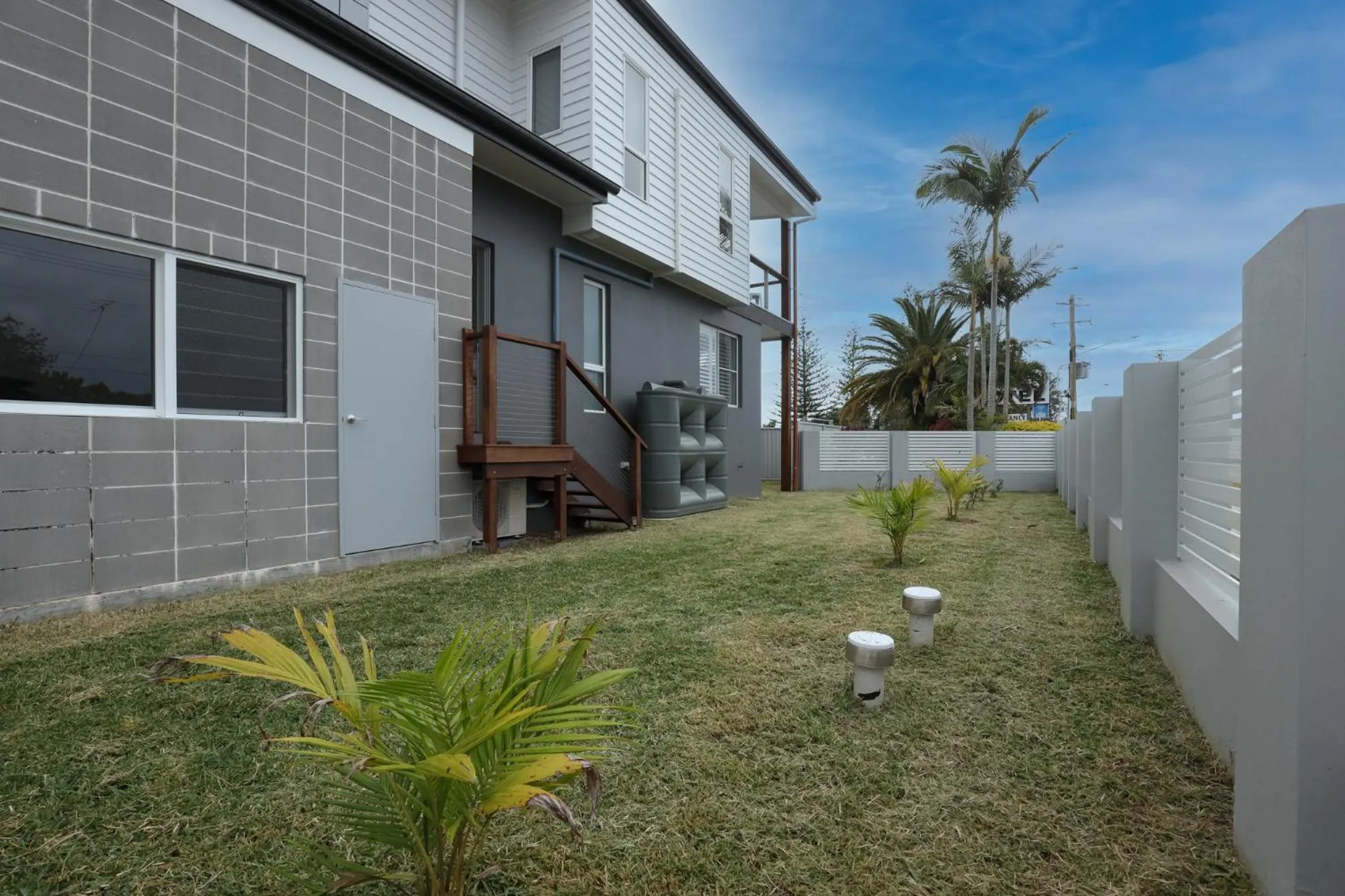 Garden in Moby Dick Waterfront Resort Motel