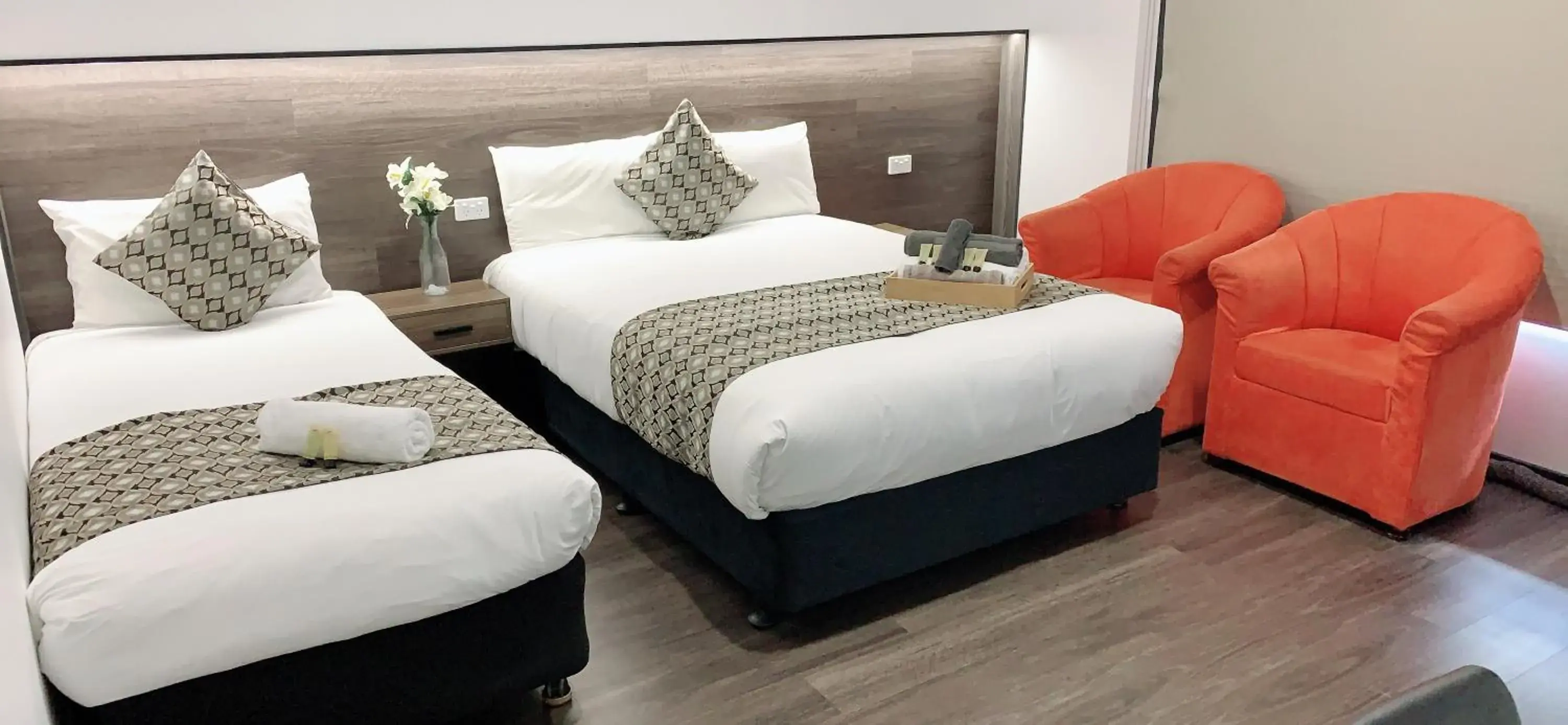 Deluxe Twin Room in Elm Motel Deluxe Twin Room in Elm Motel