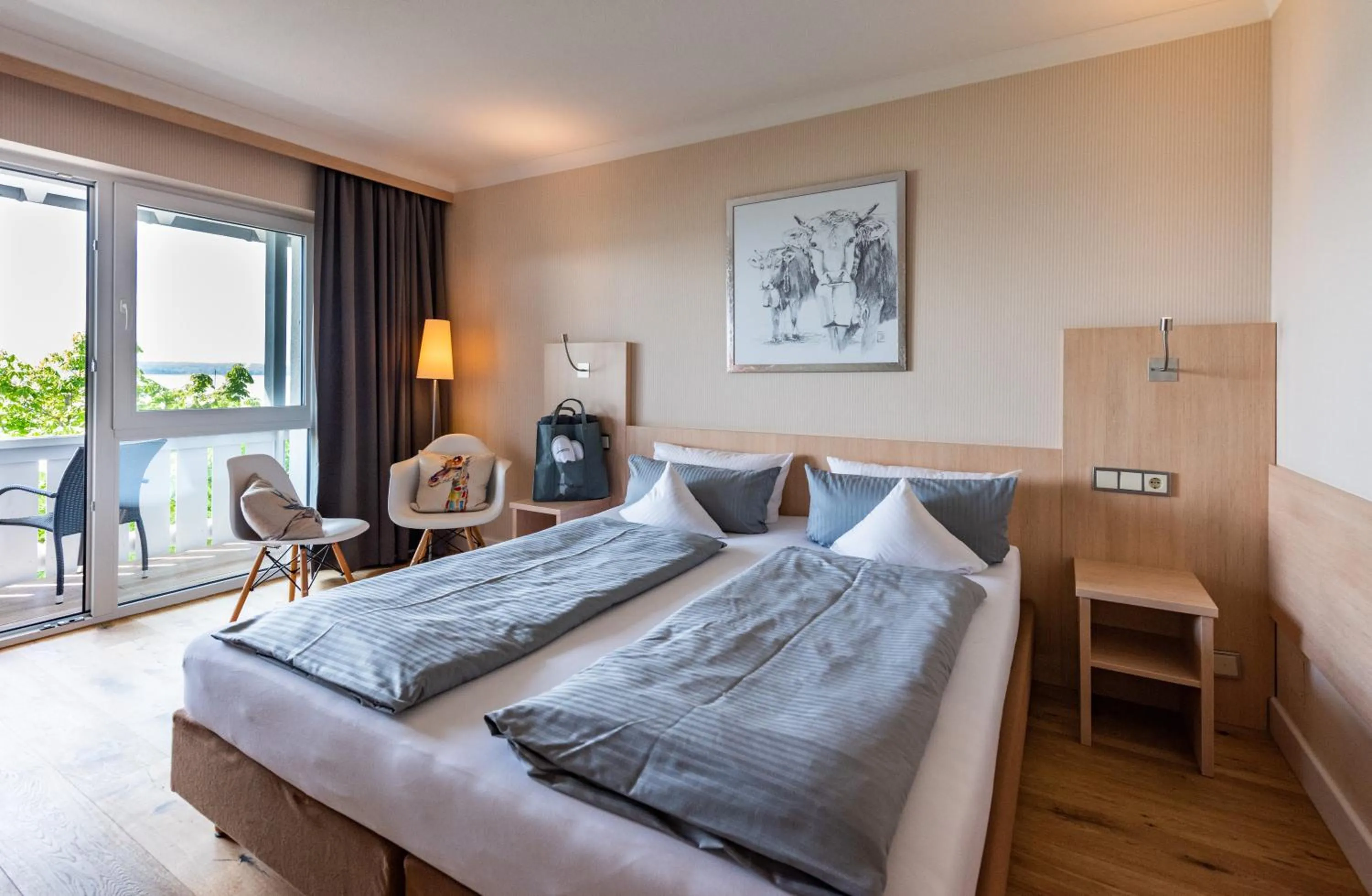 Photo of the whole room, Bed in Ammersee-Hotel