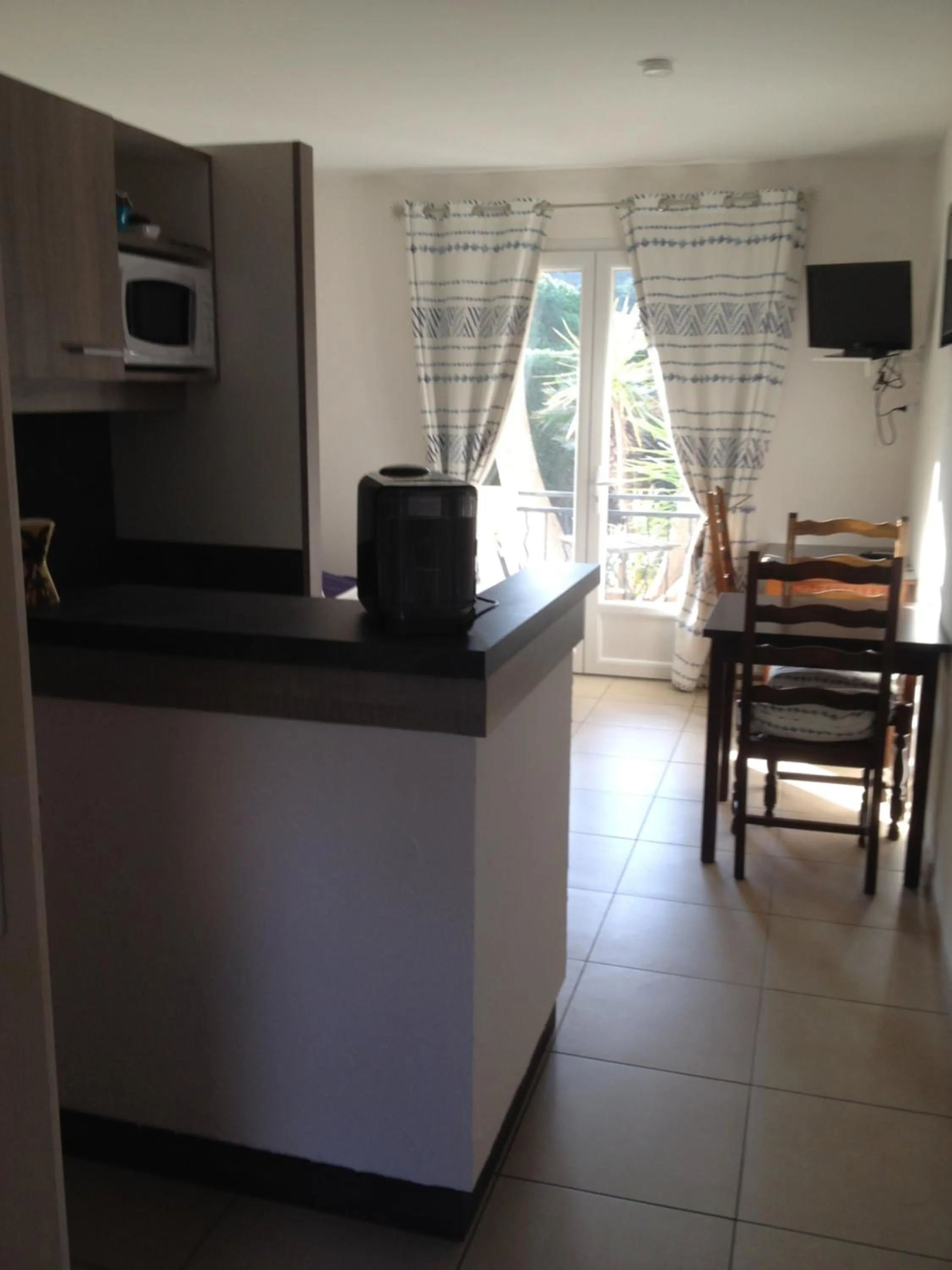 Kitchen or kitchenette in La Bastide des Pins