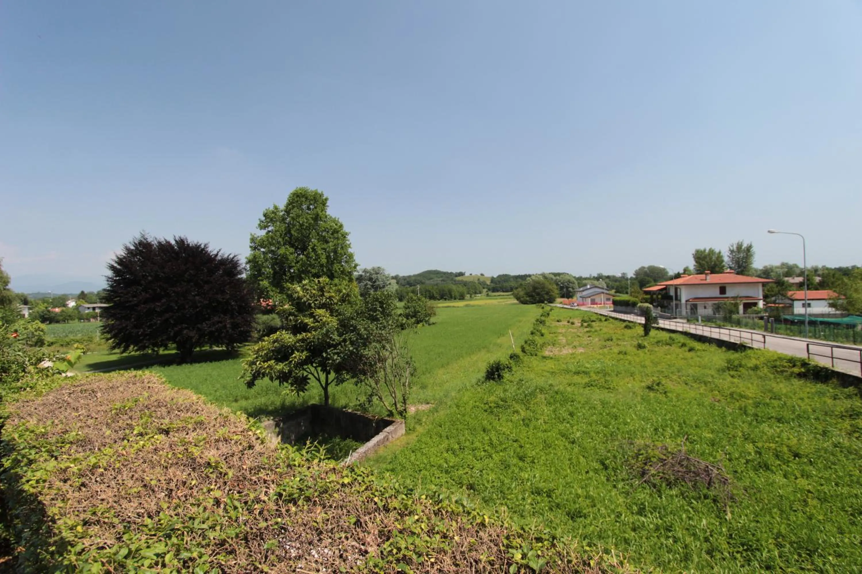 Area and facilities in B&B Marina