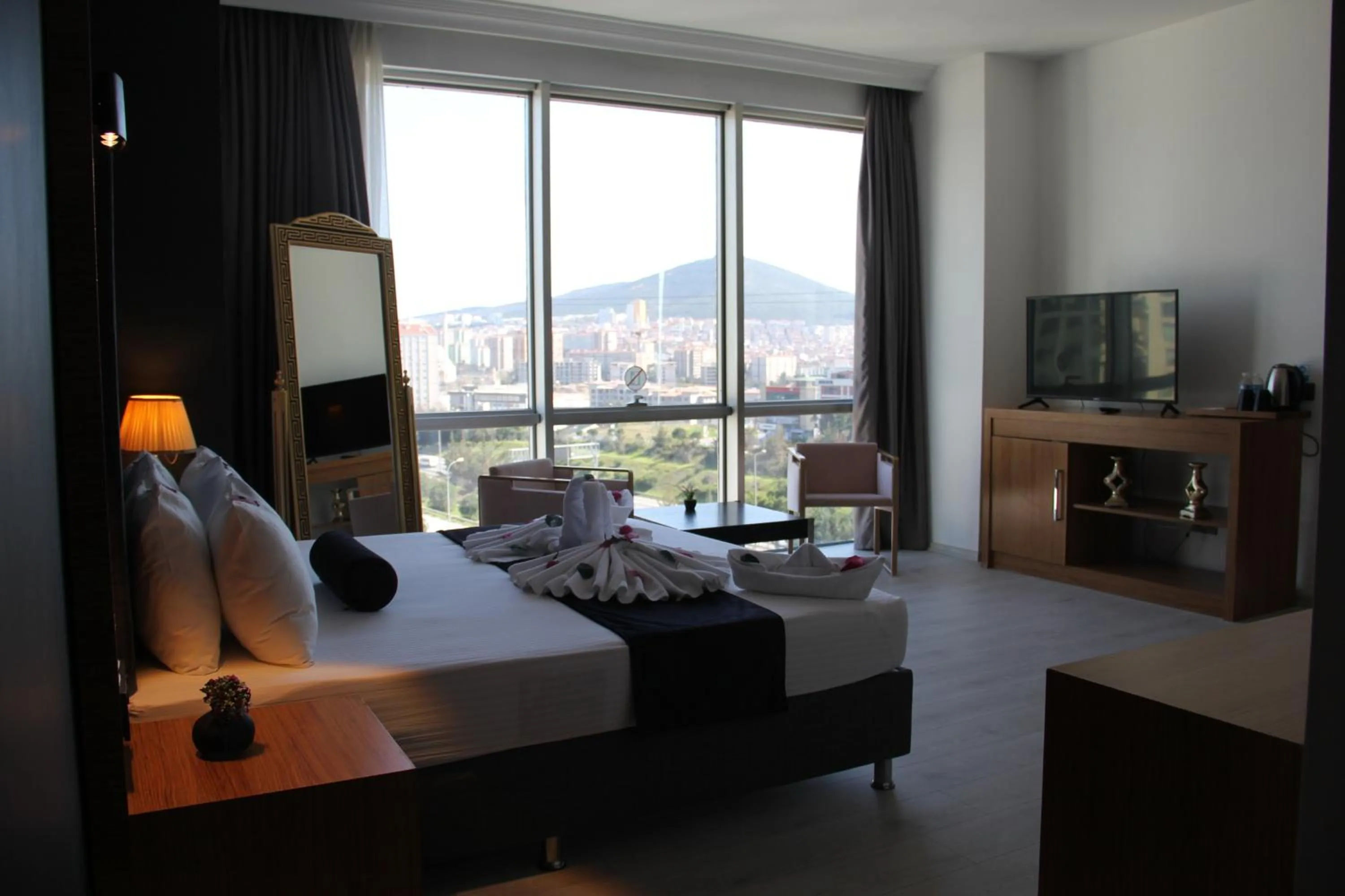 Bed in Asia Artemis Suit Hotel İstanbul
