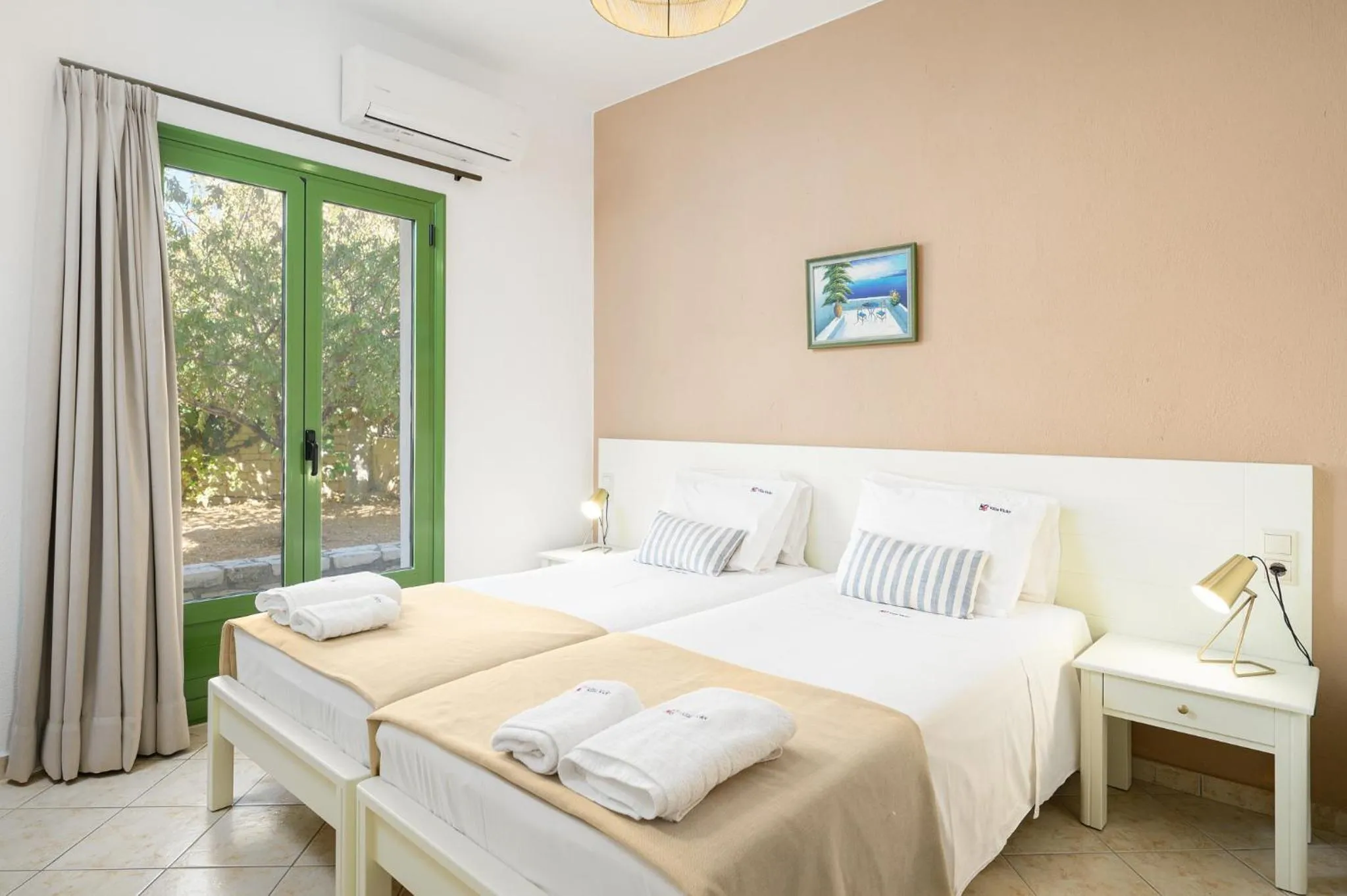 Bed in Villa Vicky