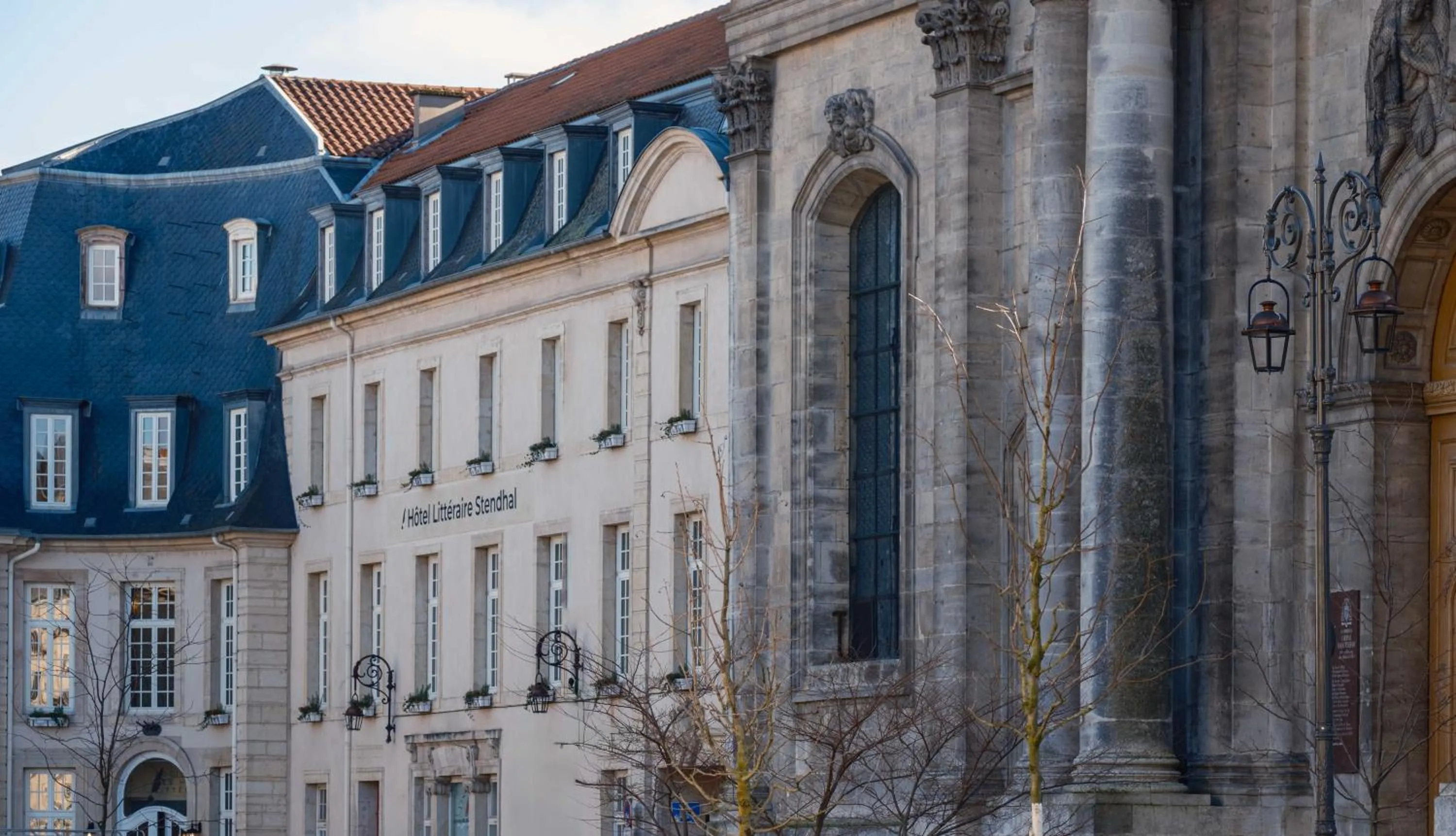 Property building in Hôtel Littéraire Stendhal et Spa