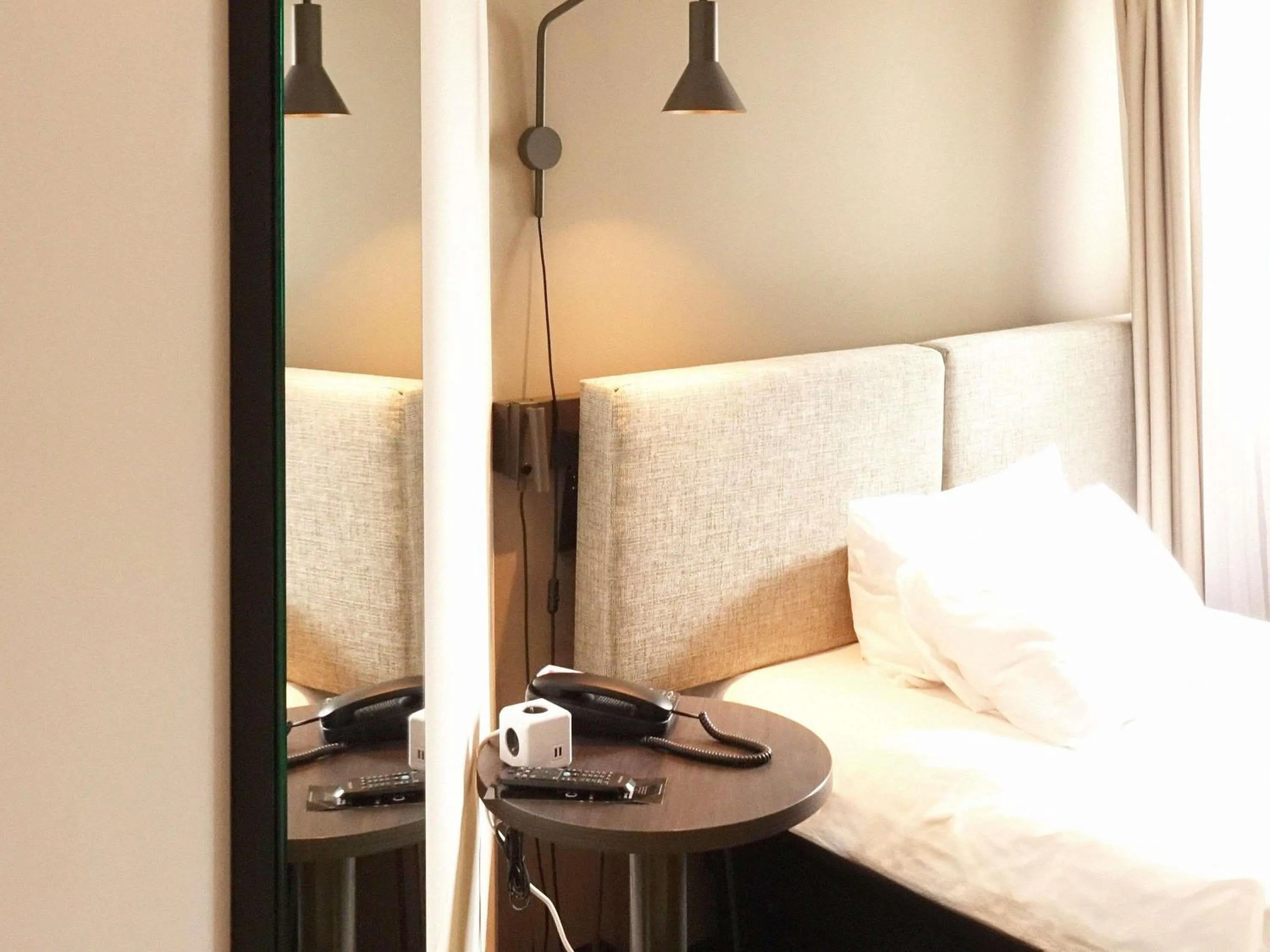 Bedroom, Bed in ibis Lille Centre Grand Place