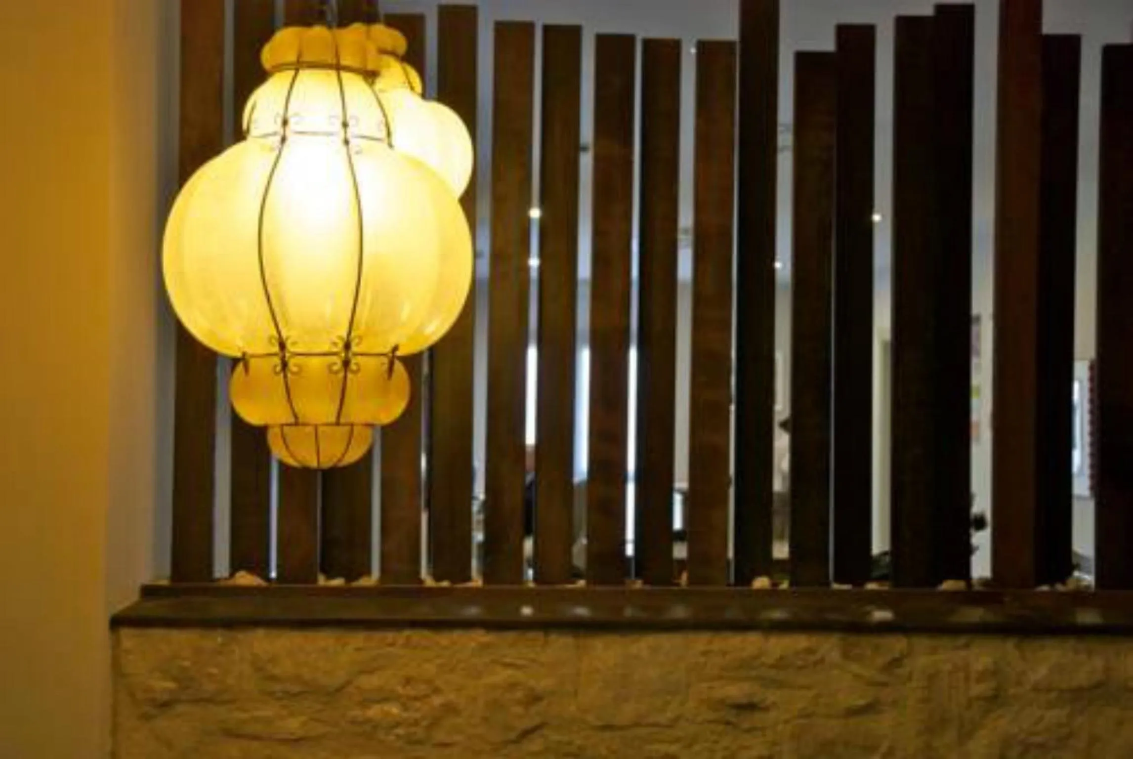 Communal lounge/ TV room in Hotel Villa Monter