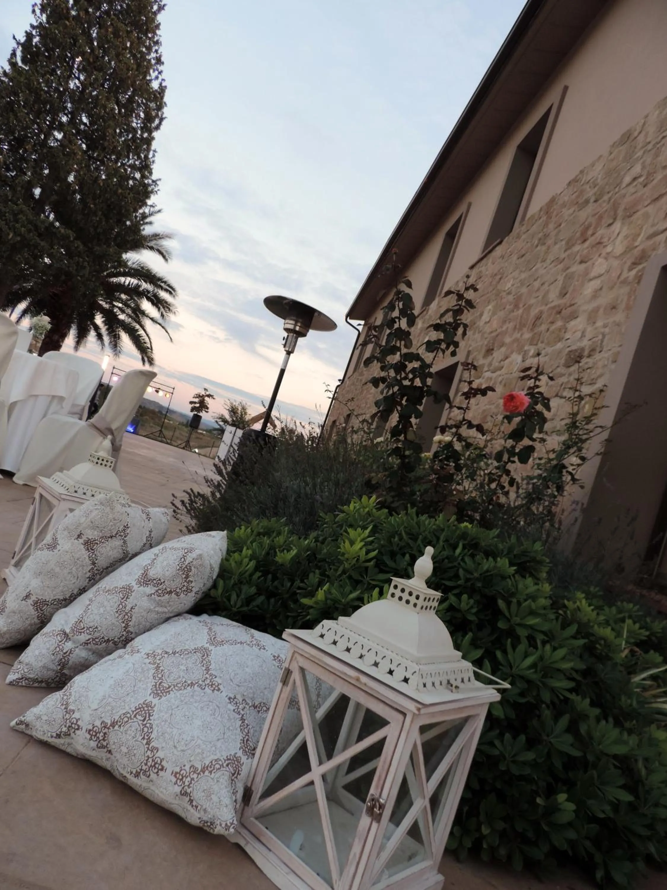 Patio in Hotel Villa Monter