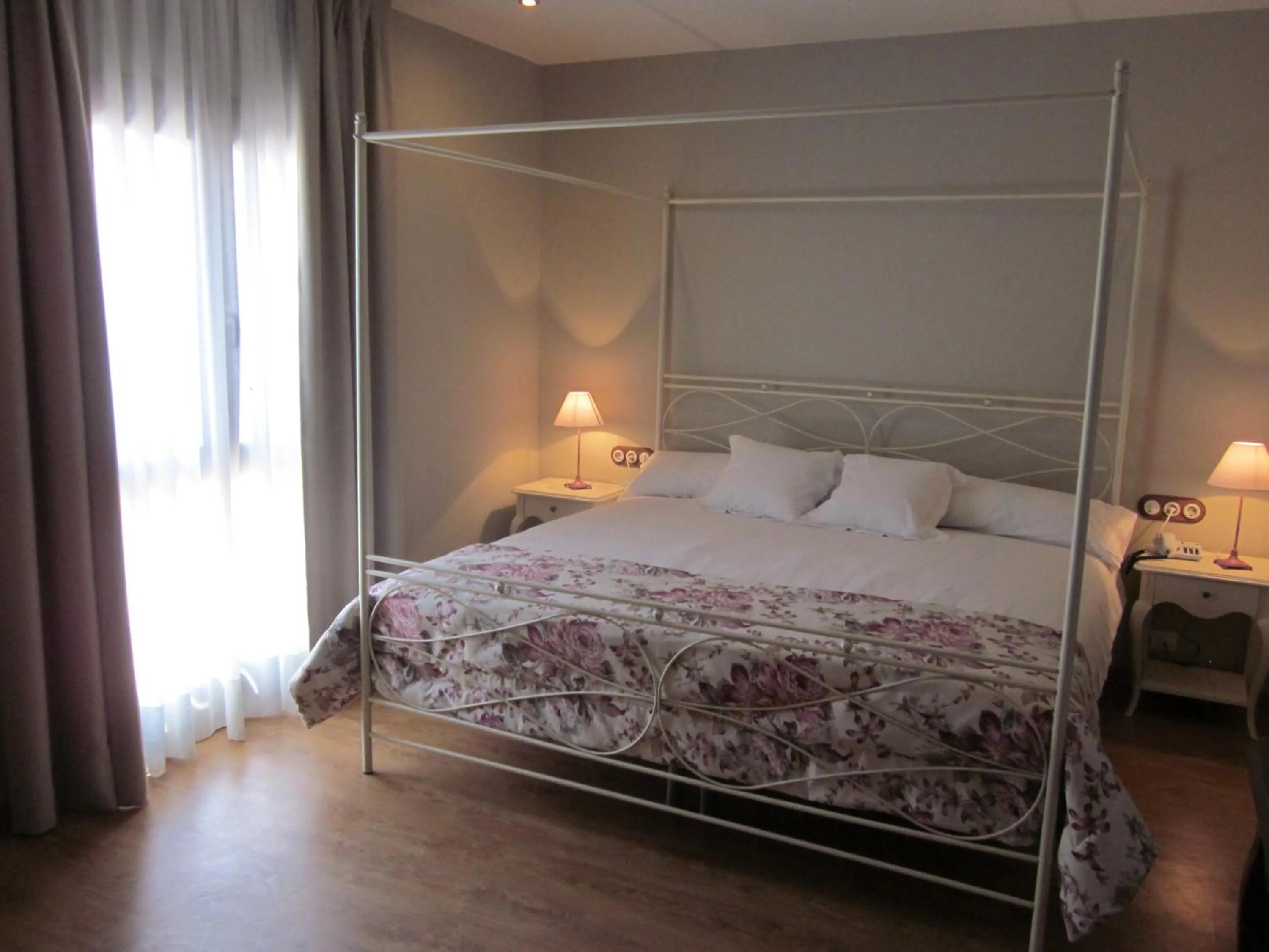 Bed in Hotel Villa Monter