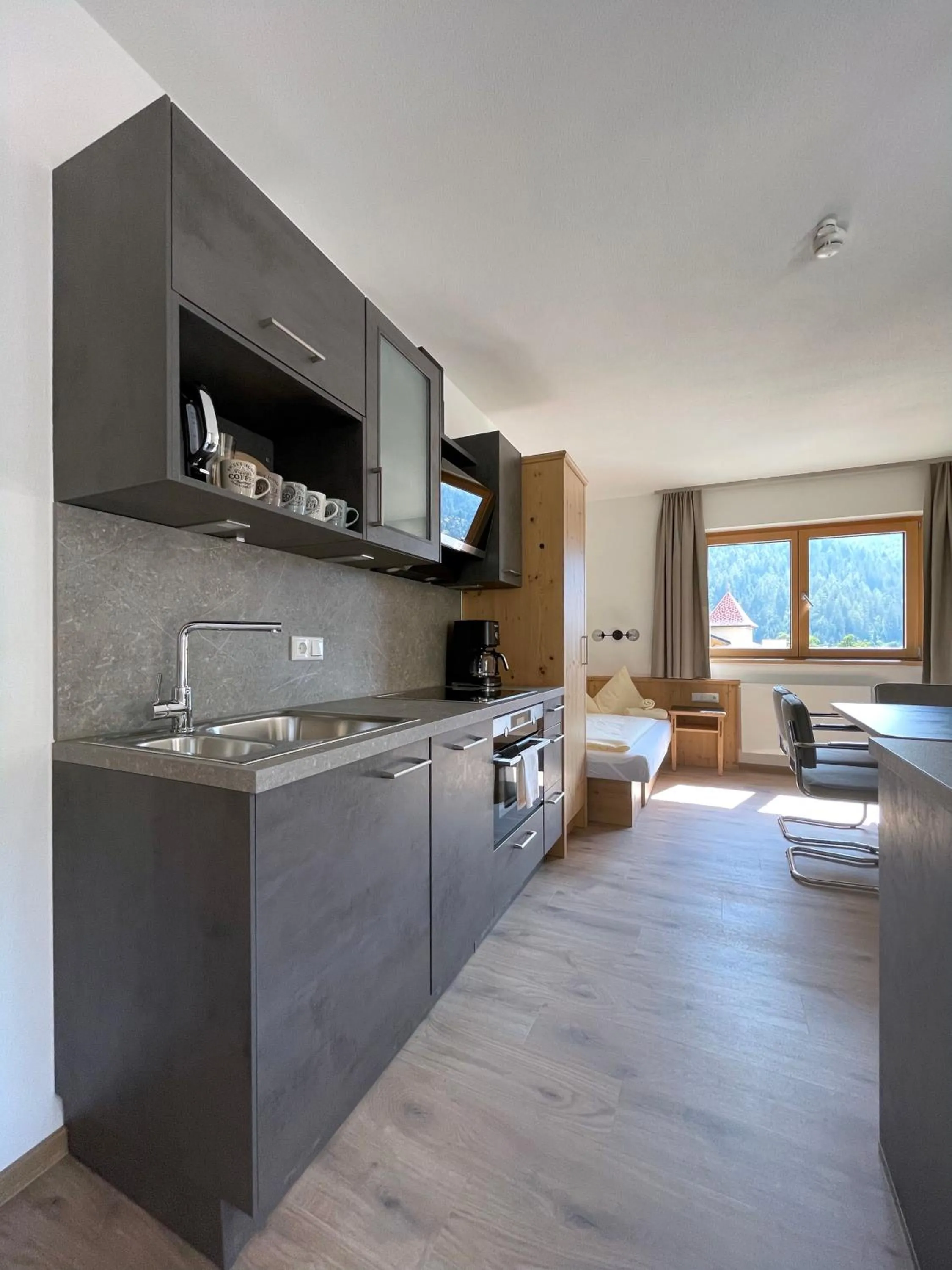 kitchen in Hotel & Suites Glück Auf