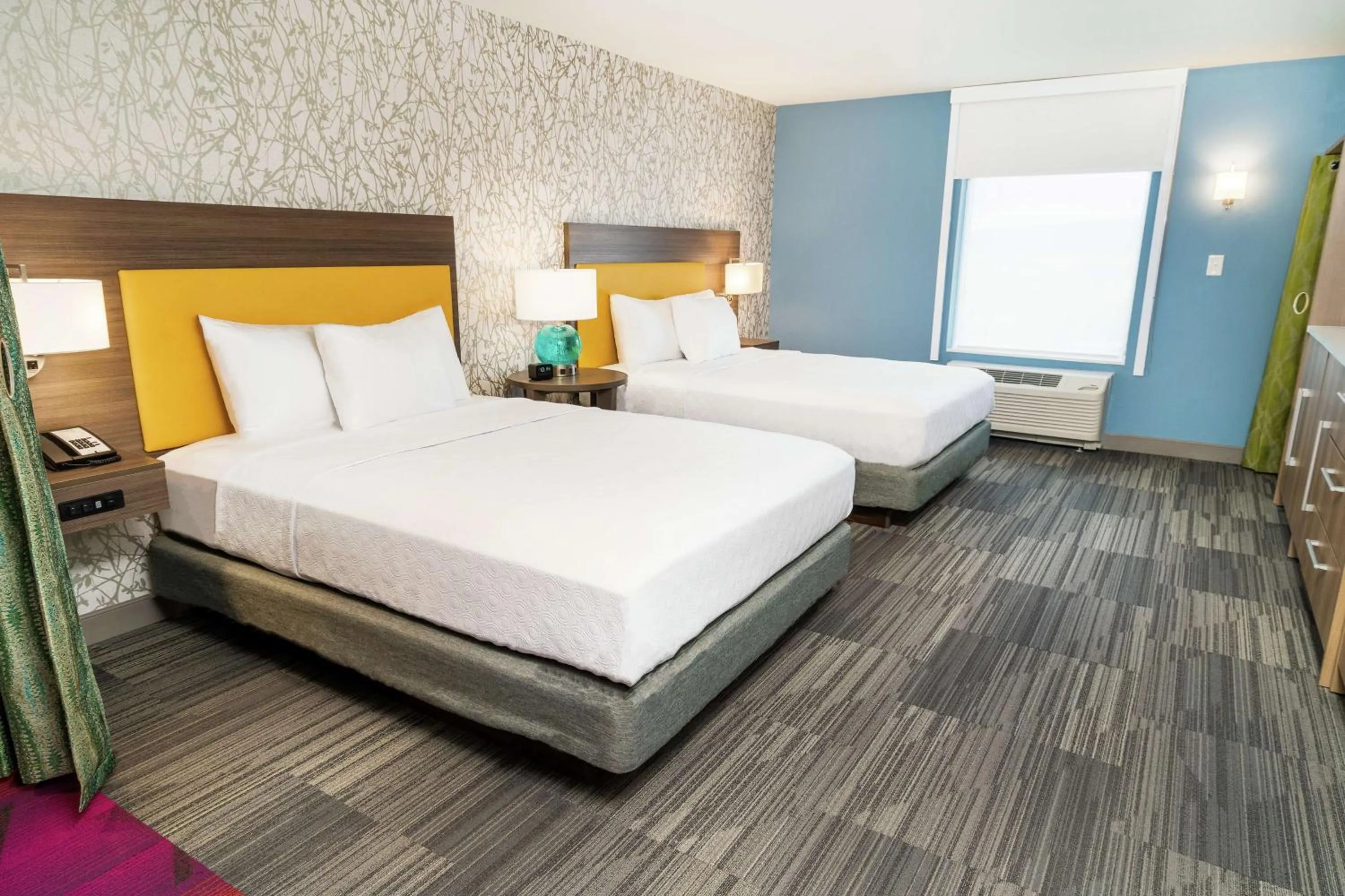 Bed in Home2 Suites By Hilton San Antonio At The Rim, Tx