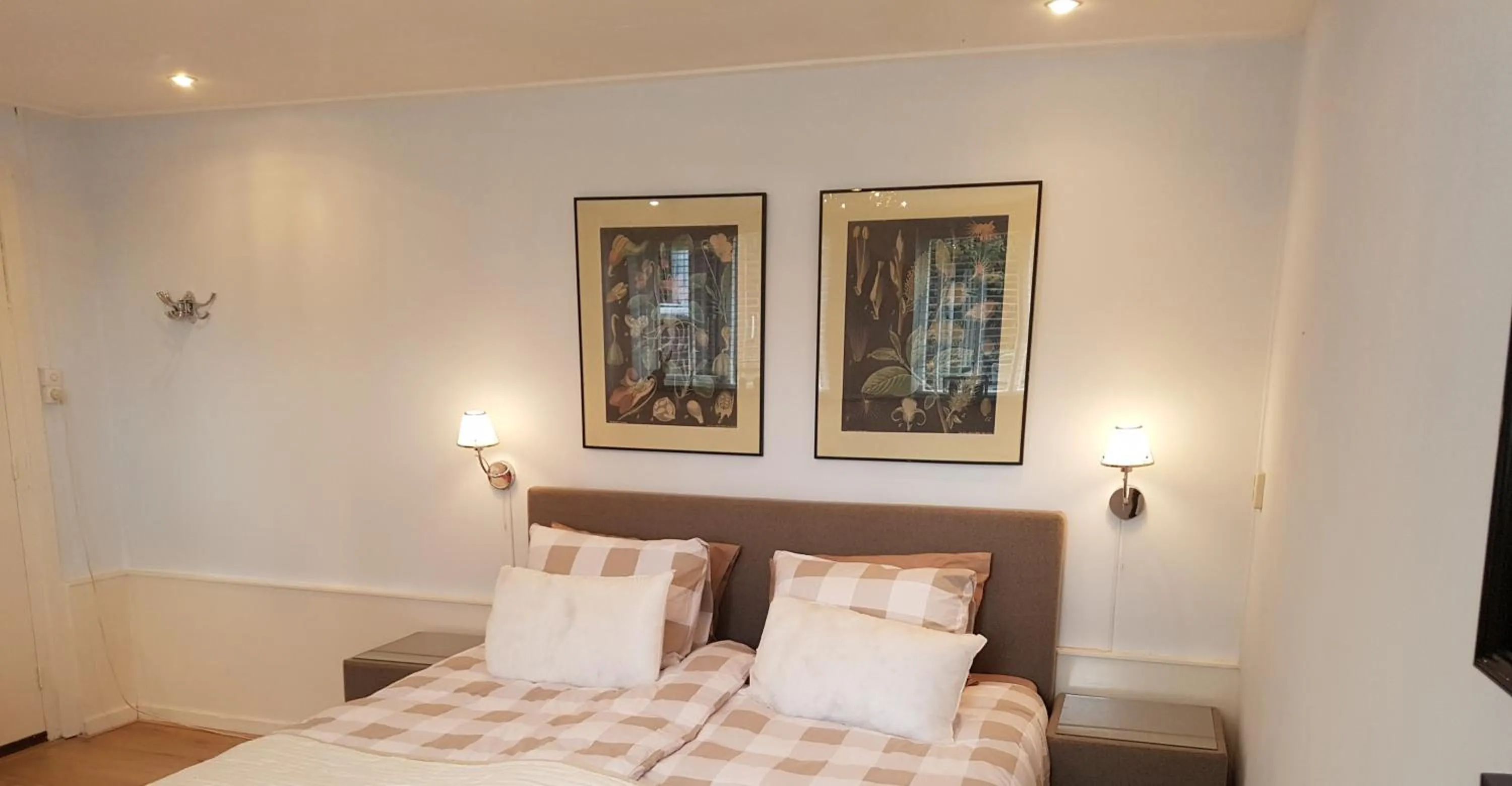 Bed in B&B de Panheide