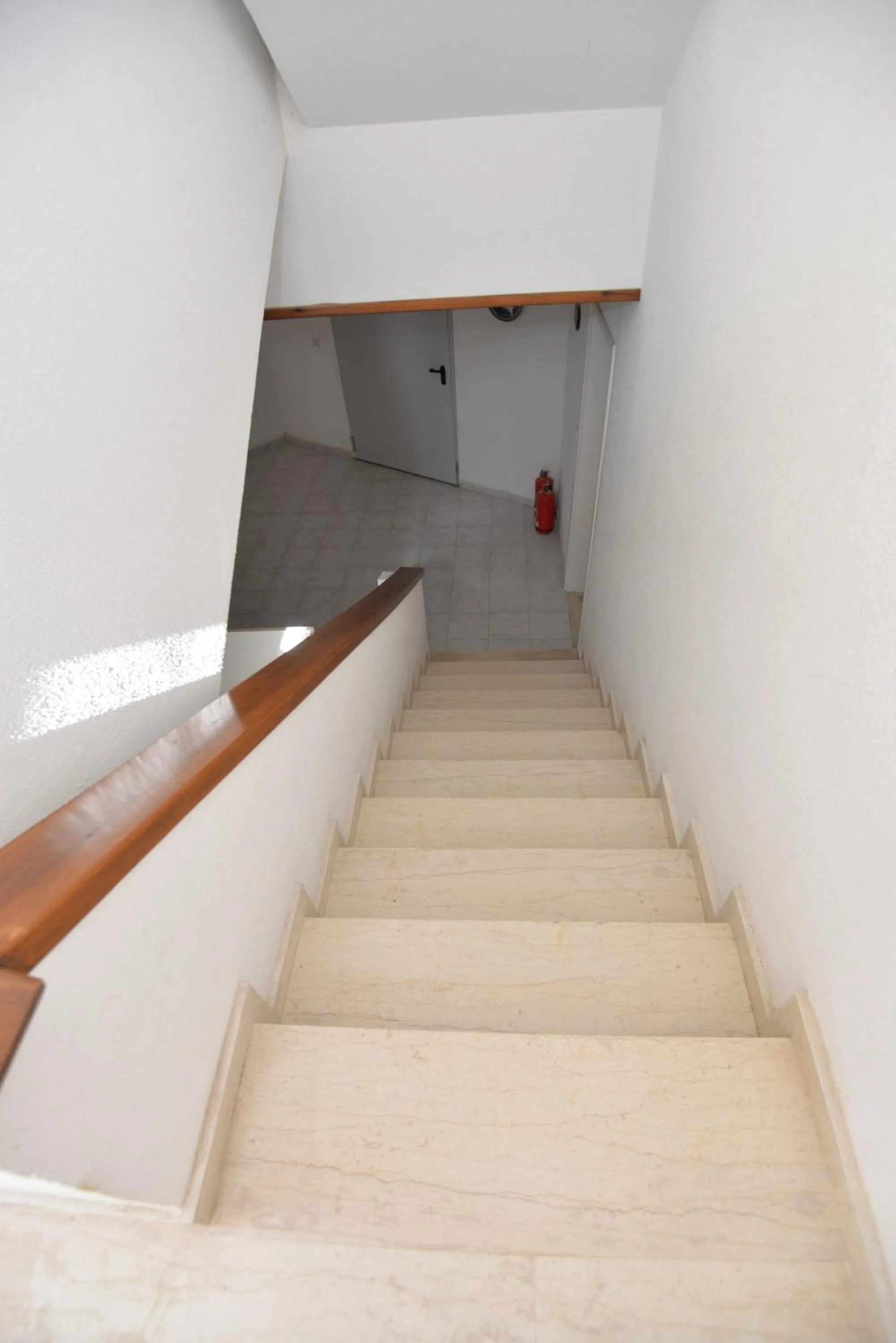 Niki Hotel Apartments