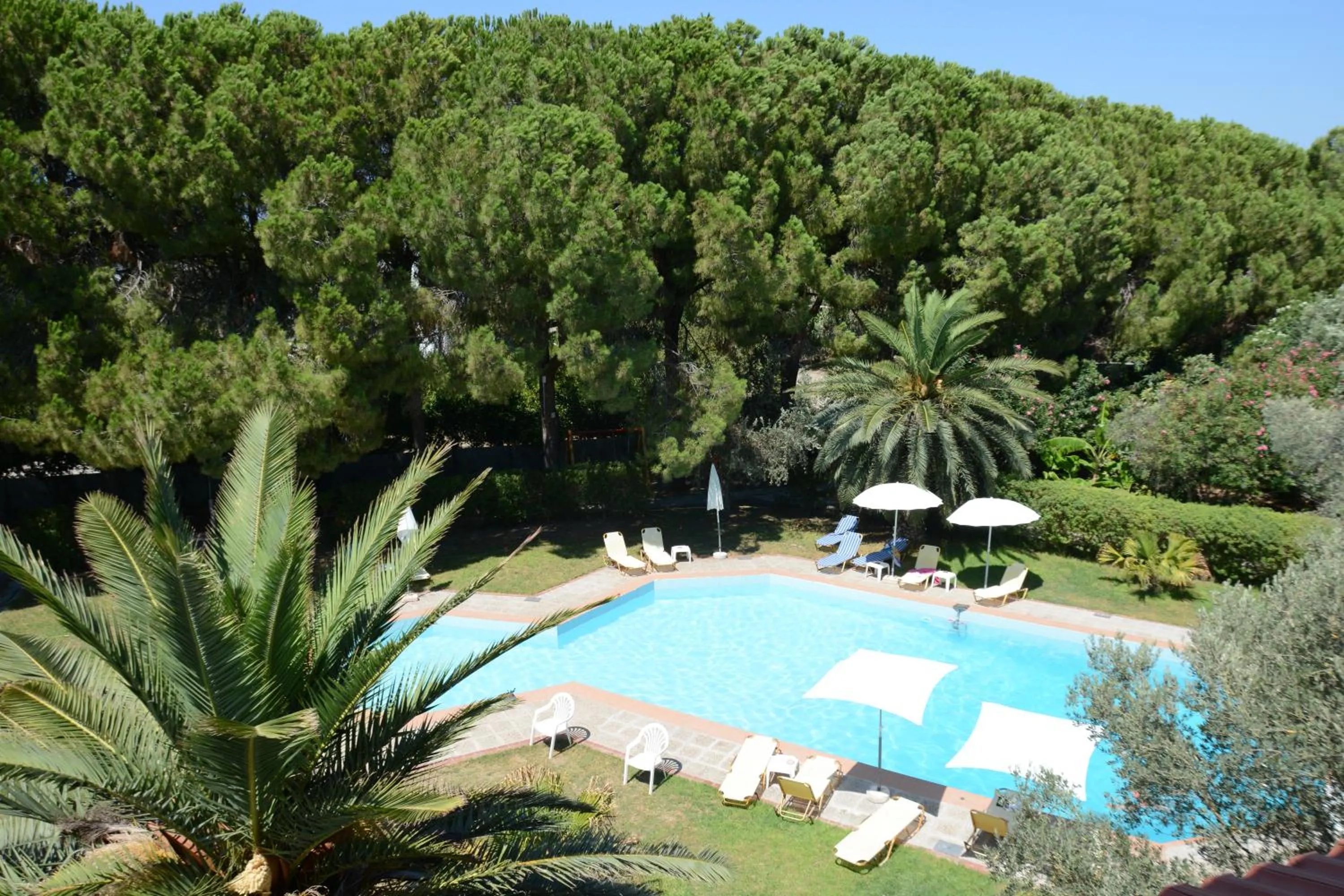 Swimming pool in Niki Hotel Apartments
