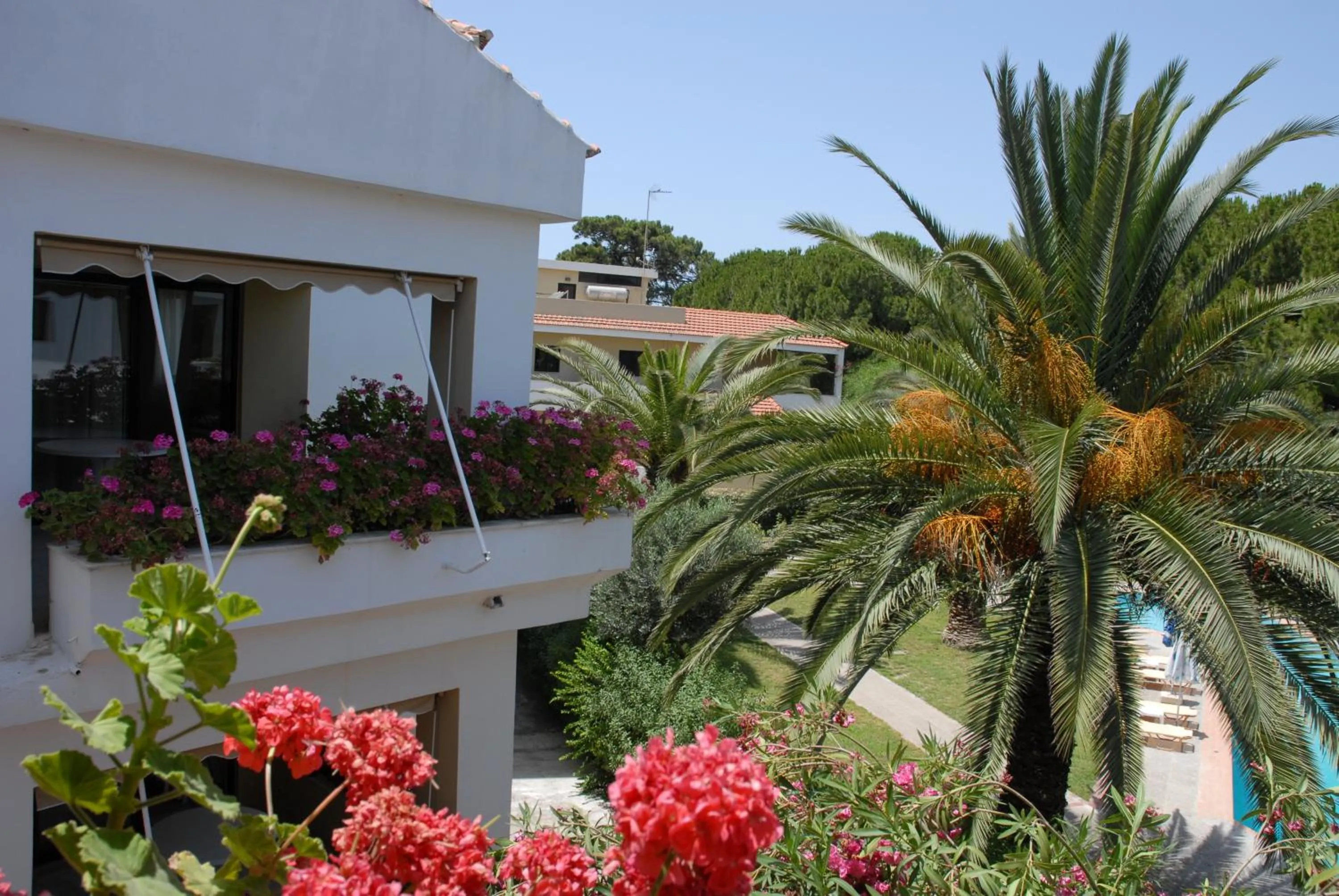 Facade/entrance in Niki Hotel Apartments