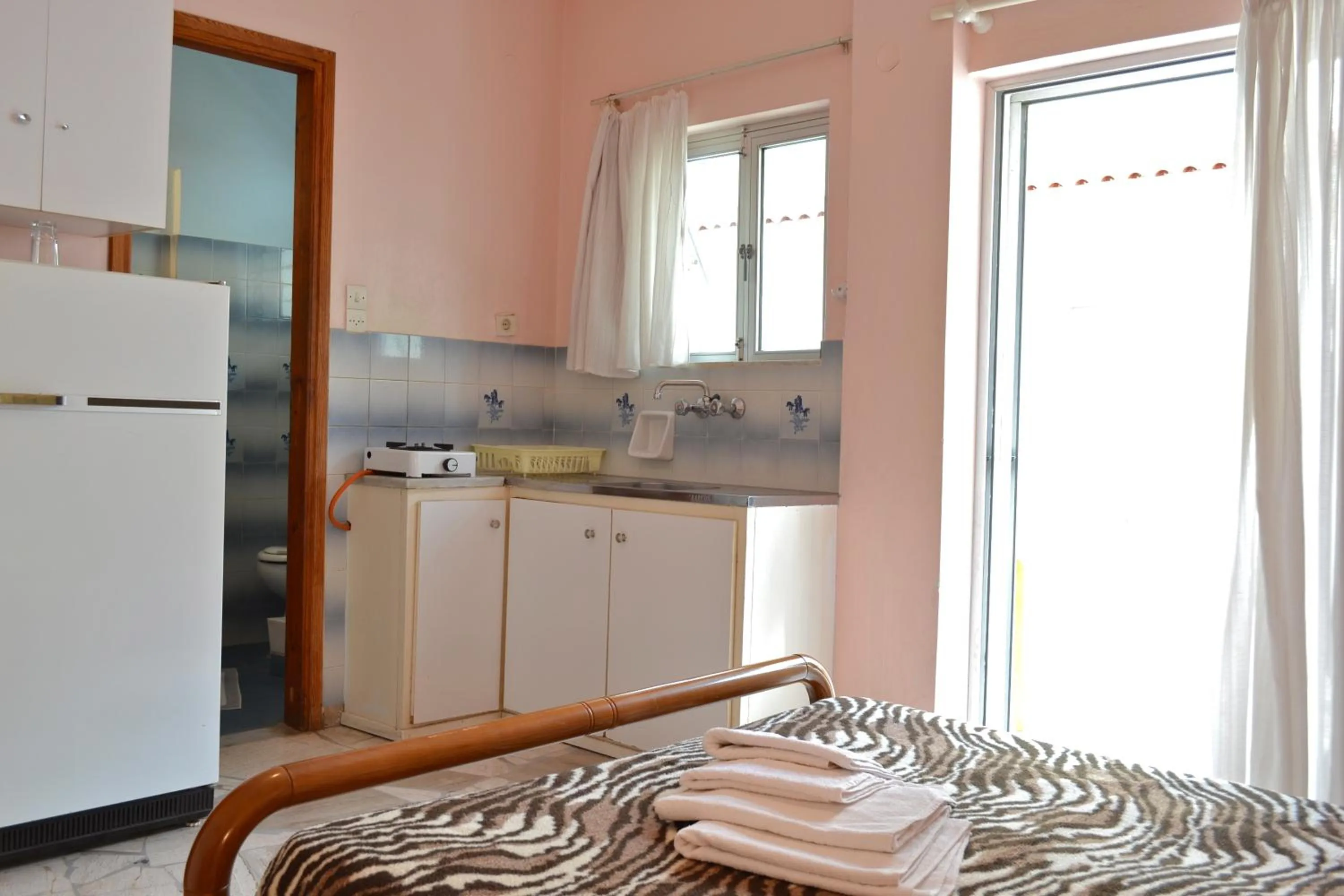 Kitchen or kitchenette in Oniro Apartments
