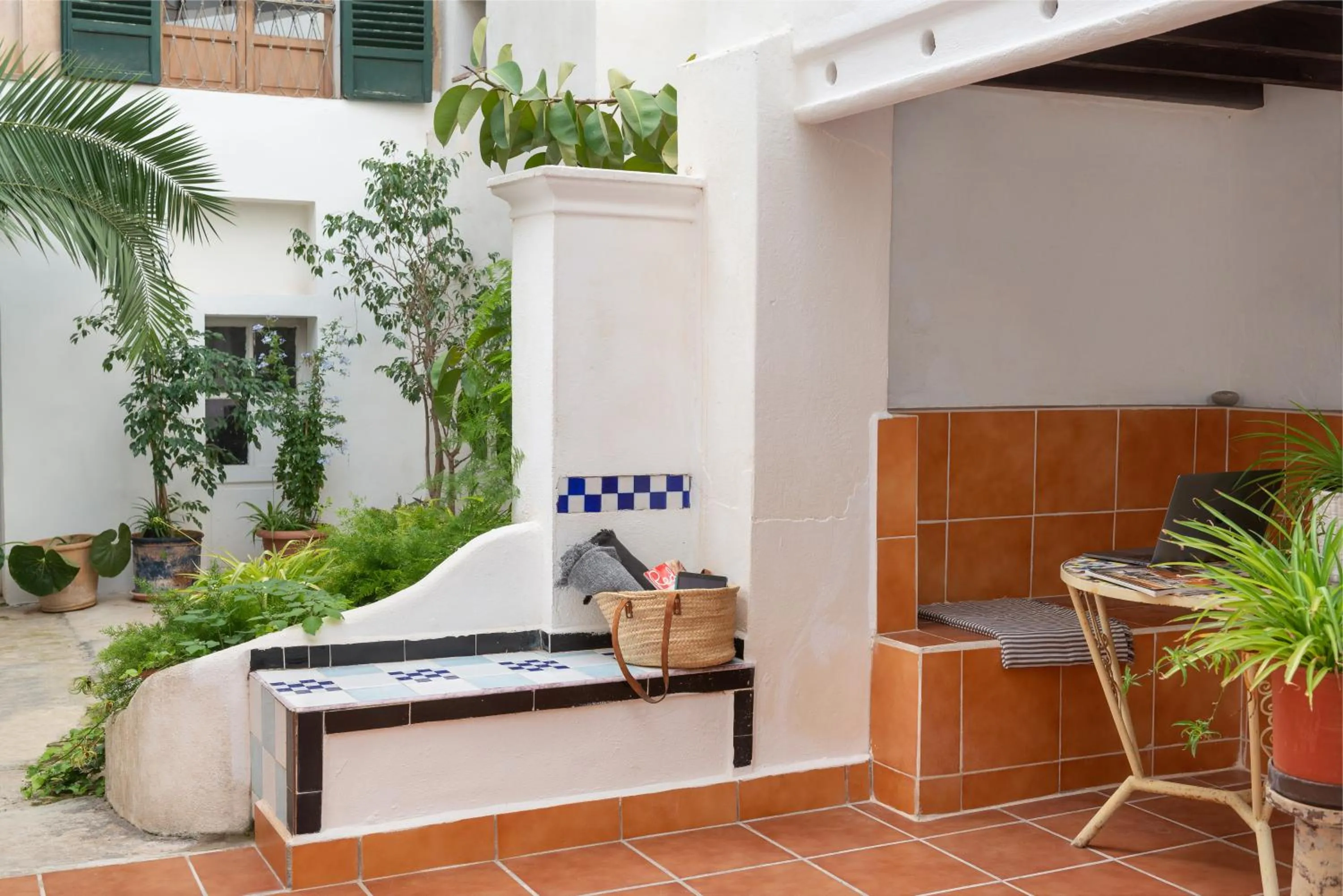 Patio in Hostal Pons