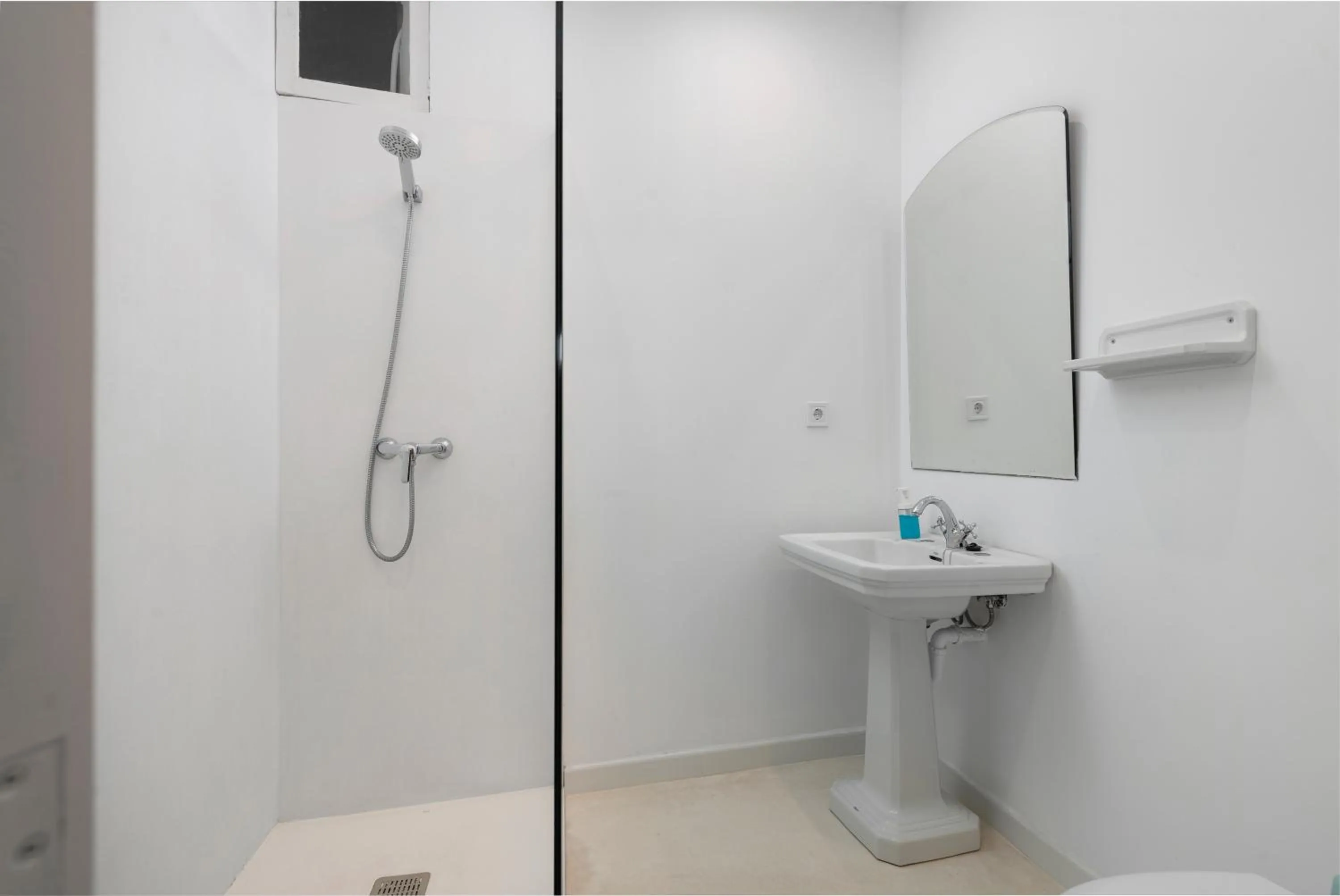 Bathroom in Hostal Pons