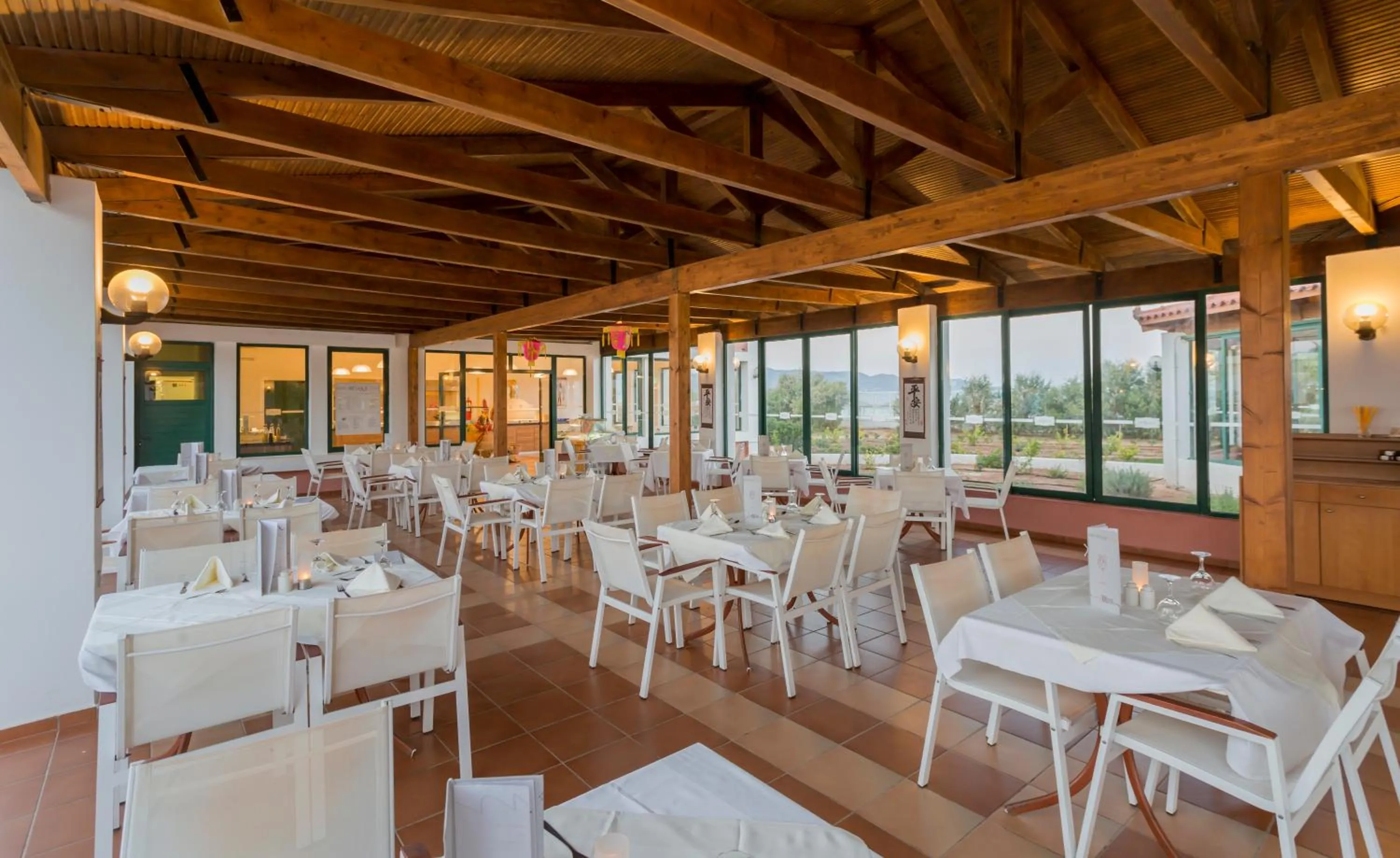 Restaurant/places to eat in Dessole Dolphin Bay - All Inclusive