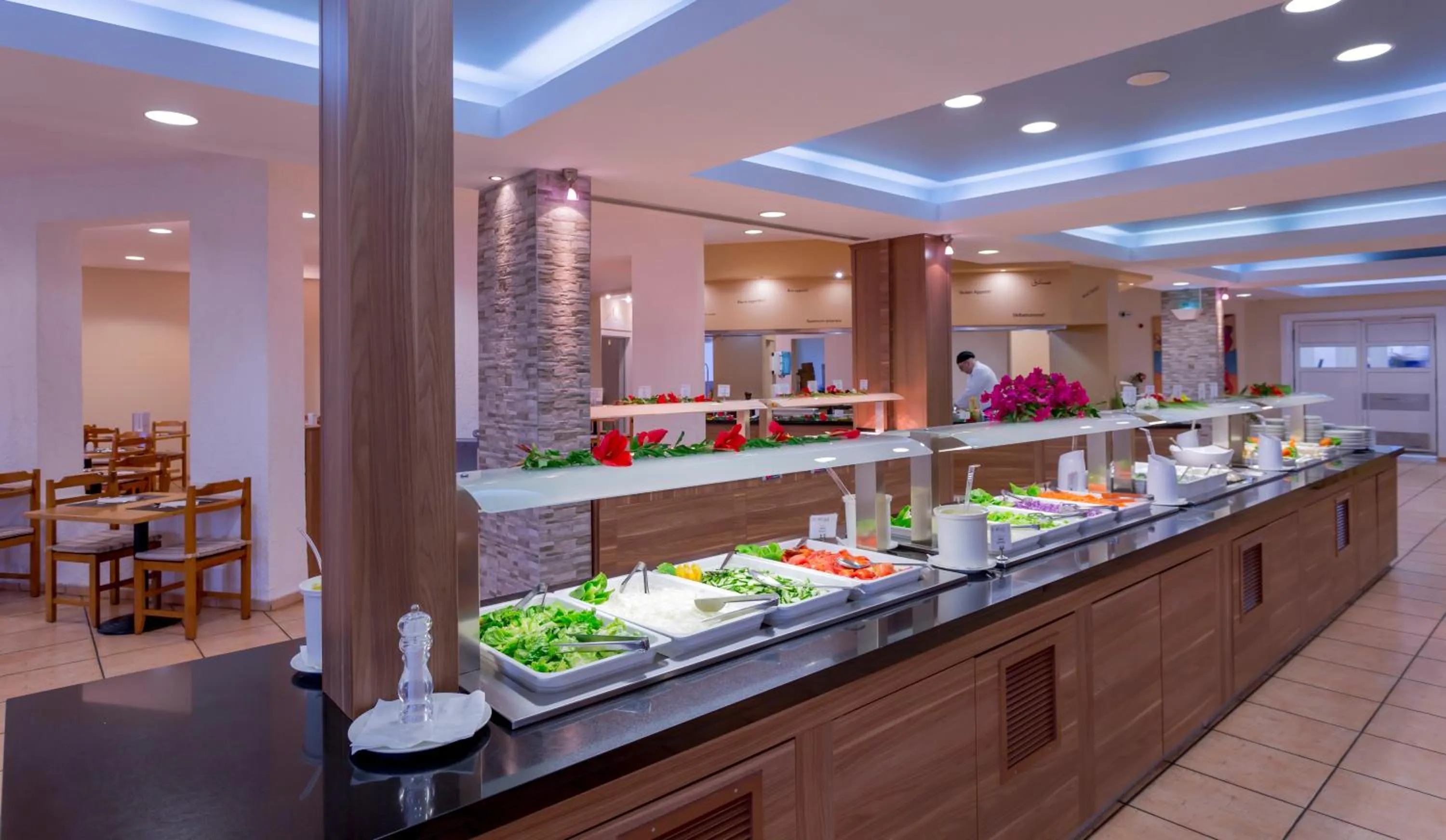 Restaurant/places to eat in Dessole Dolphin Bay - All Inclusive