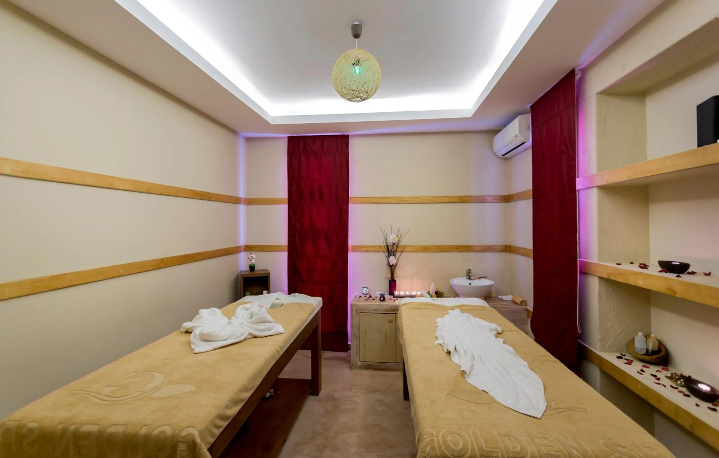 Massage in Dessole Dolphin Bay - All Inclusive