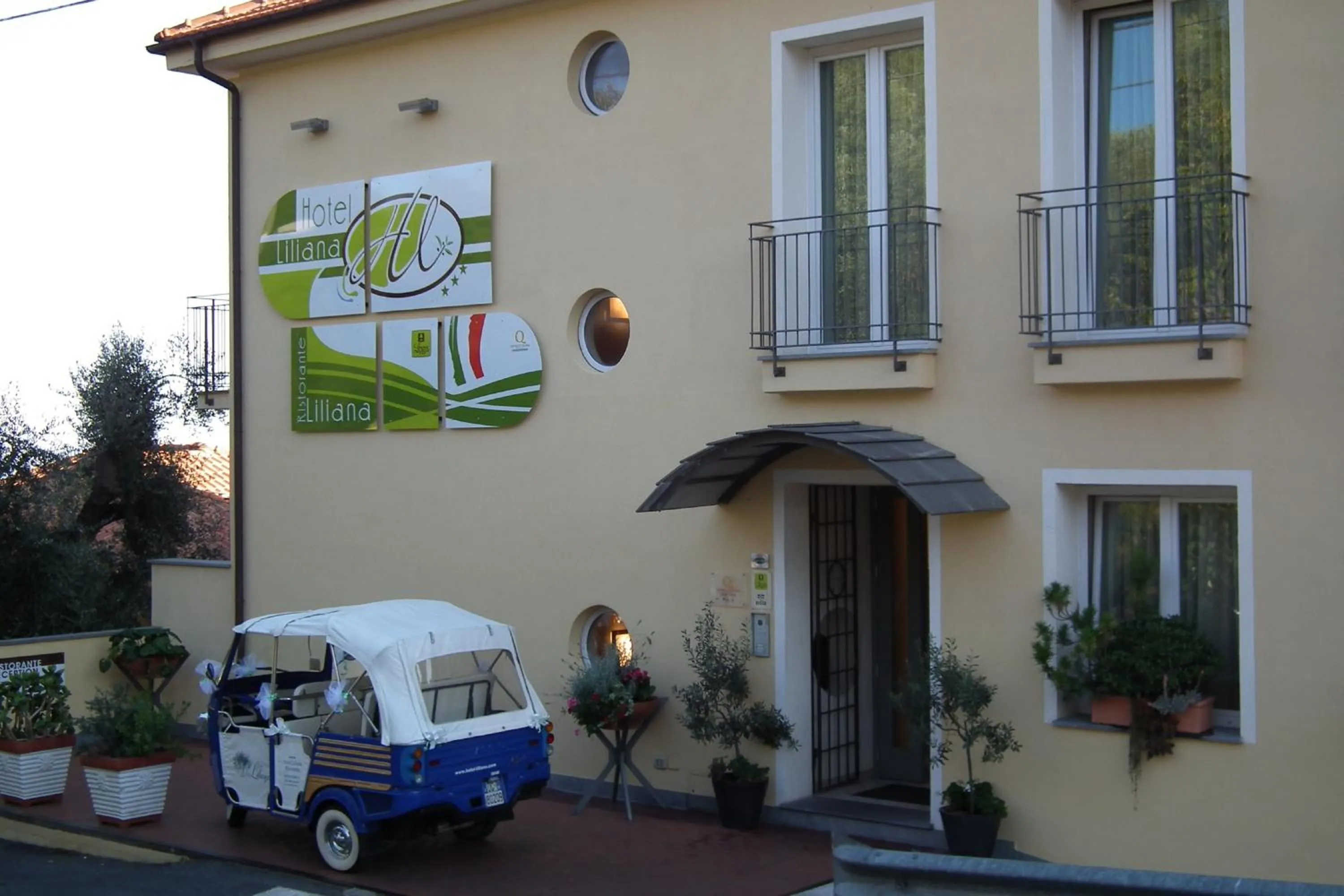 Property building in Hotel Liliana Diano Marina