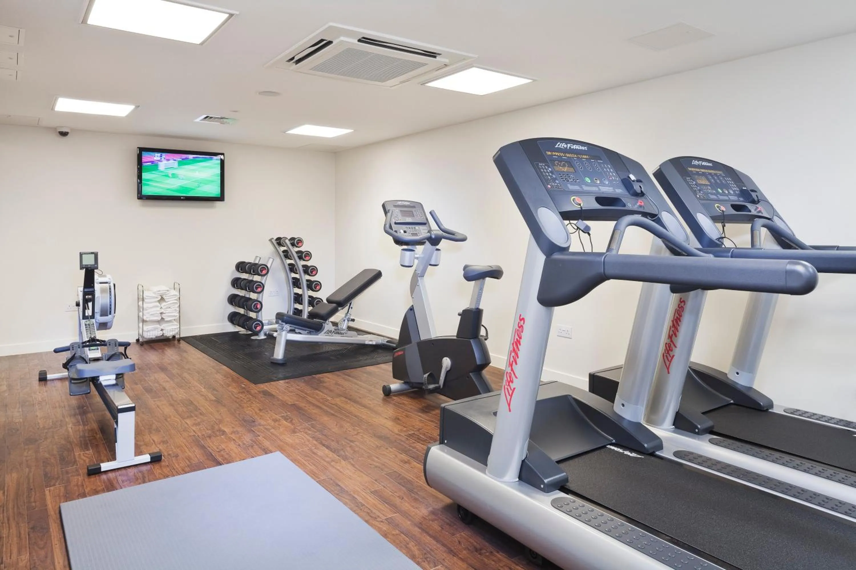 Fitness centre/facilities in Holiday Inn London - Whitechapel by IHG