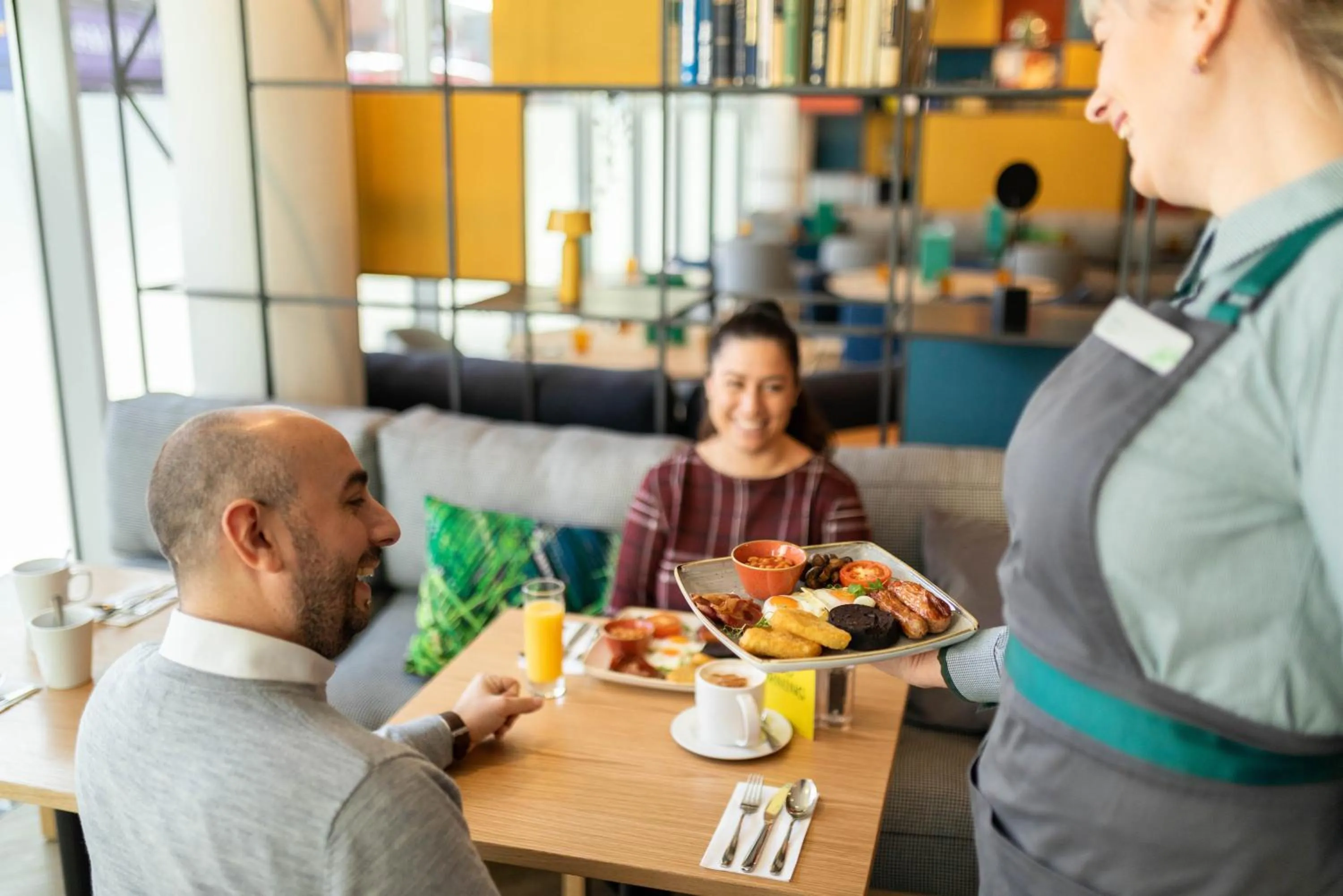 Restaurant/places to eat in Holiday Inn London - Whitechapel by IHG