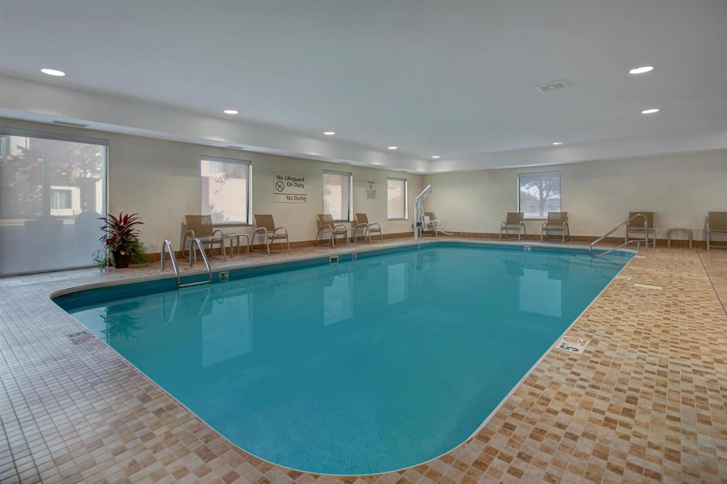 Pool view in Hampton Inn & Suites Dayton-Vandalia