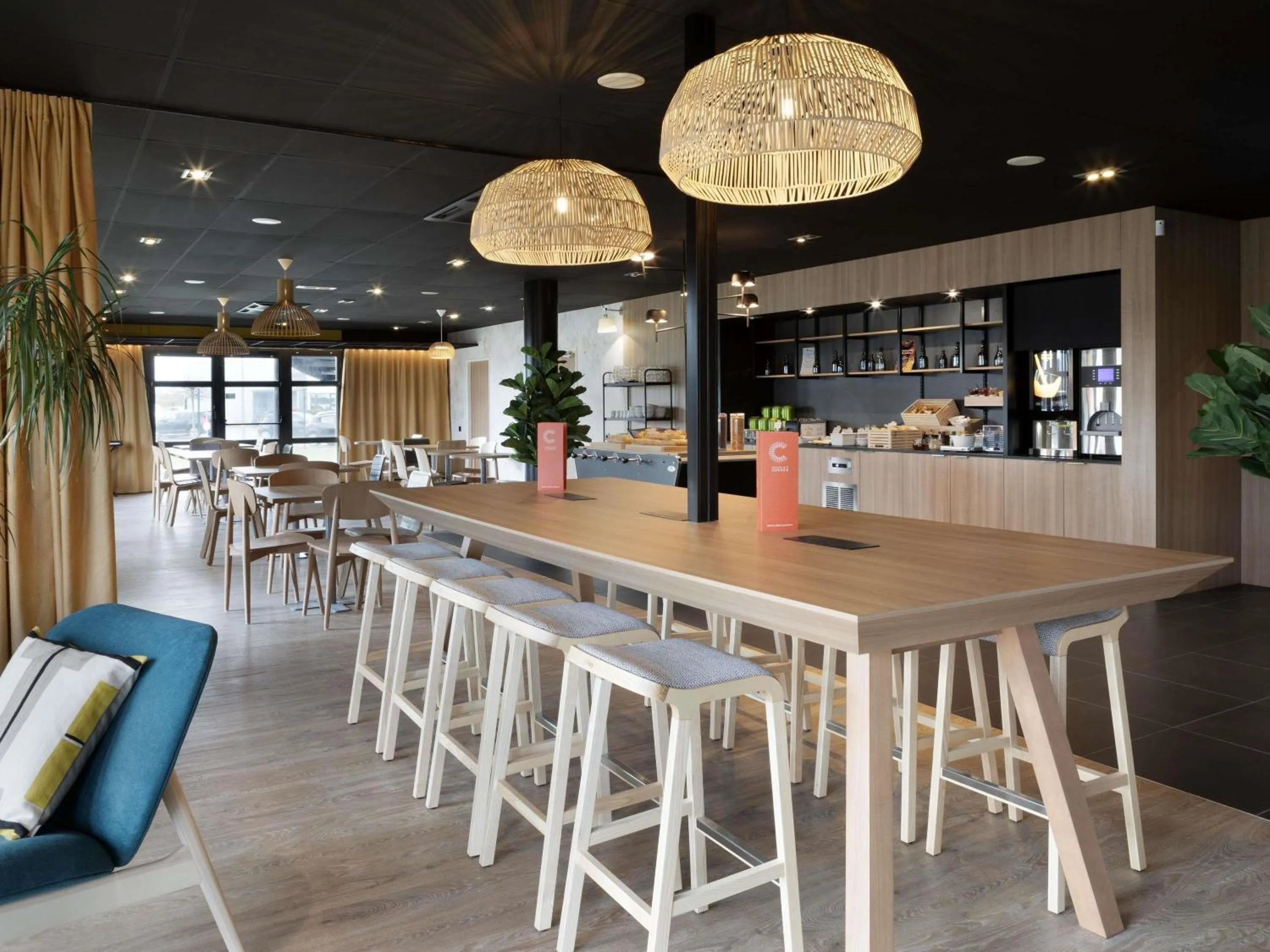 Property building in ibis Douai Dechy