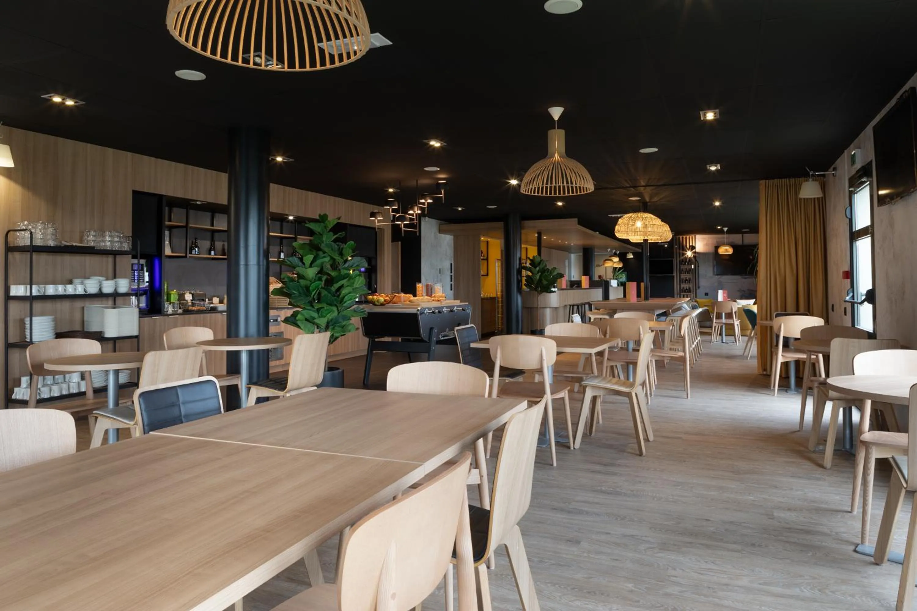 Seating area in Kyriad Douai