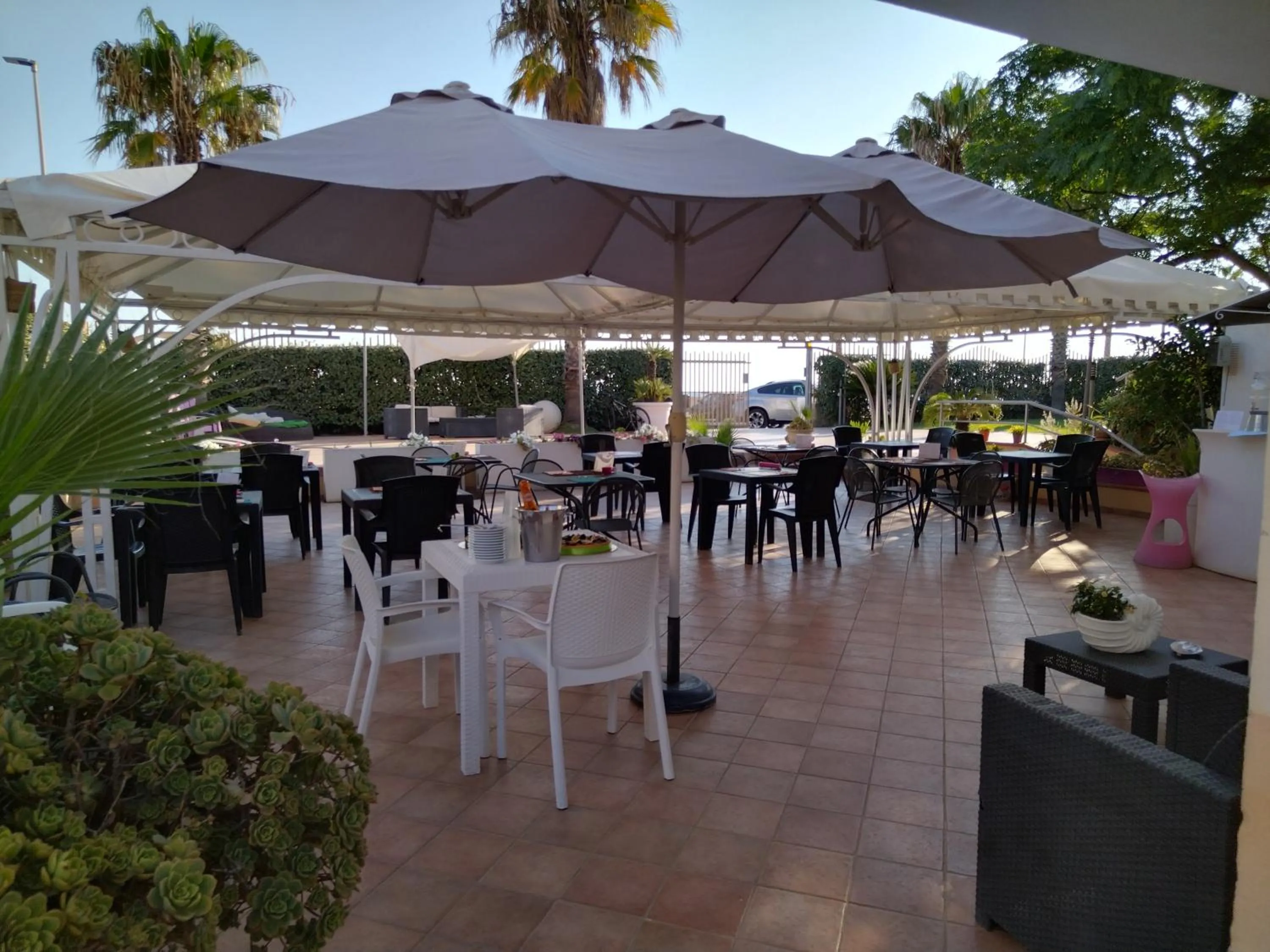 Property building in Hotel La Villa