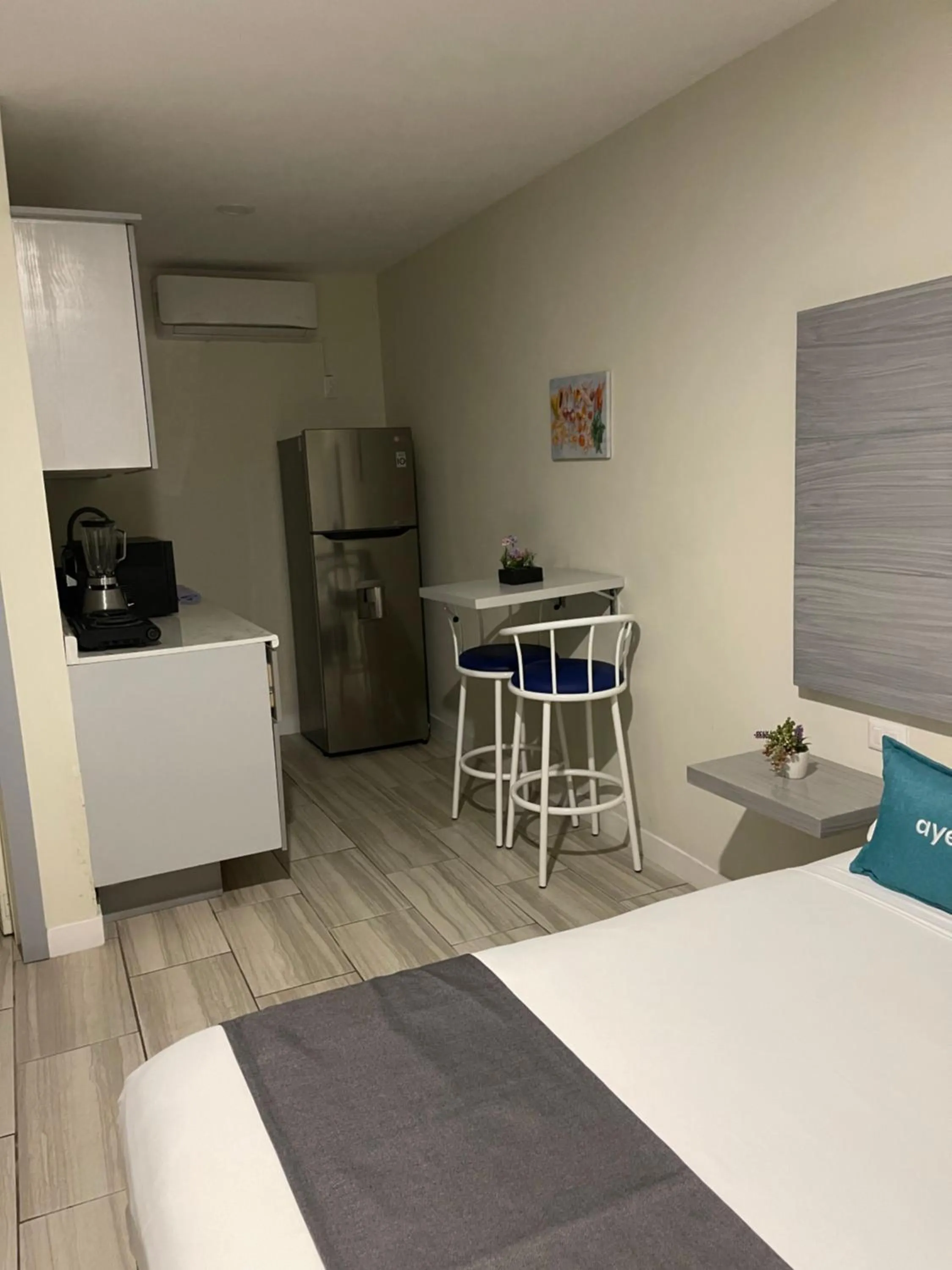 Bed in Constanza Loft