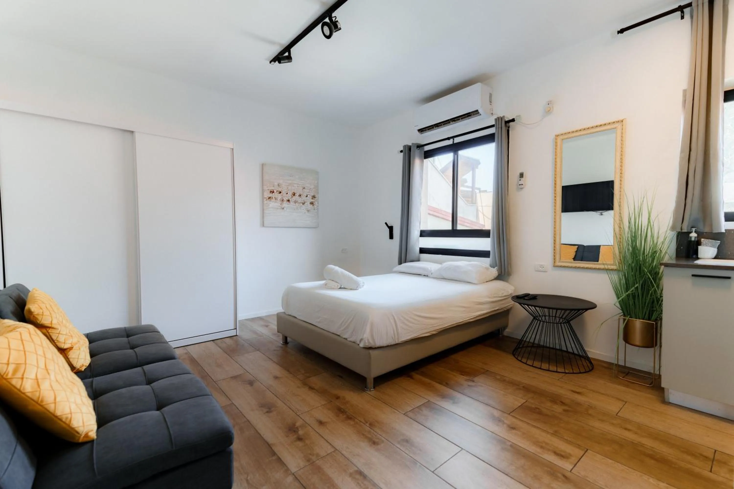 Bedroom, Bed in Zimmer Garden