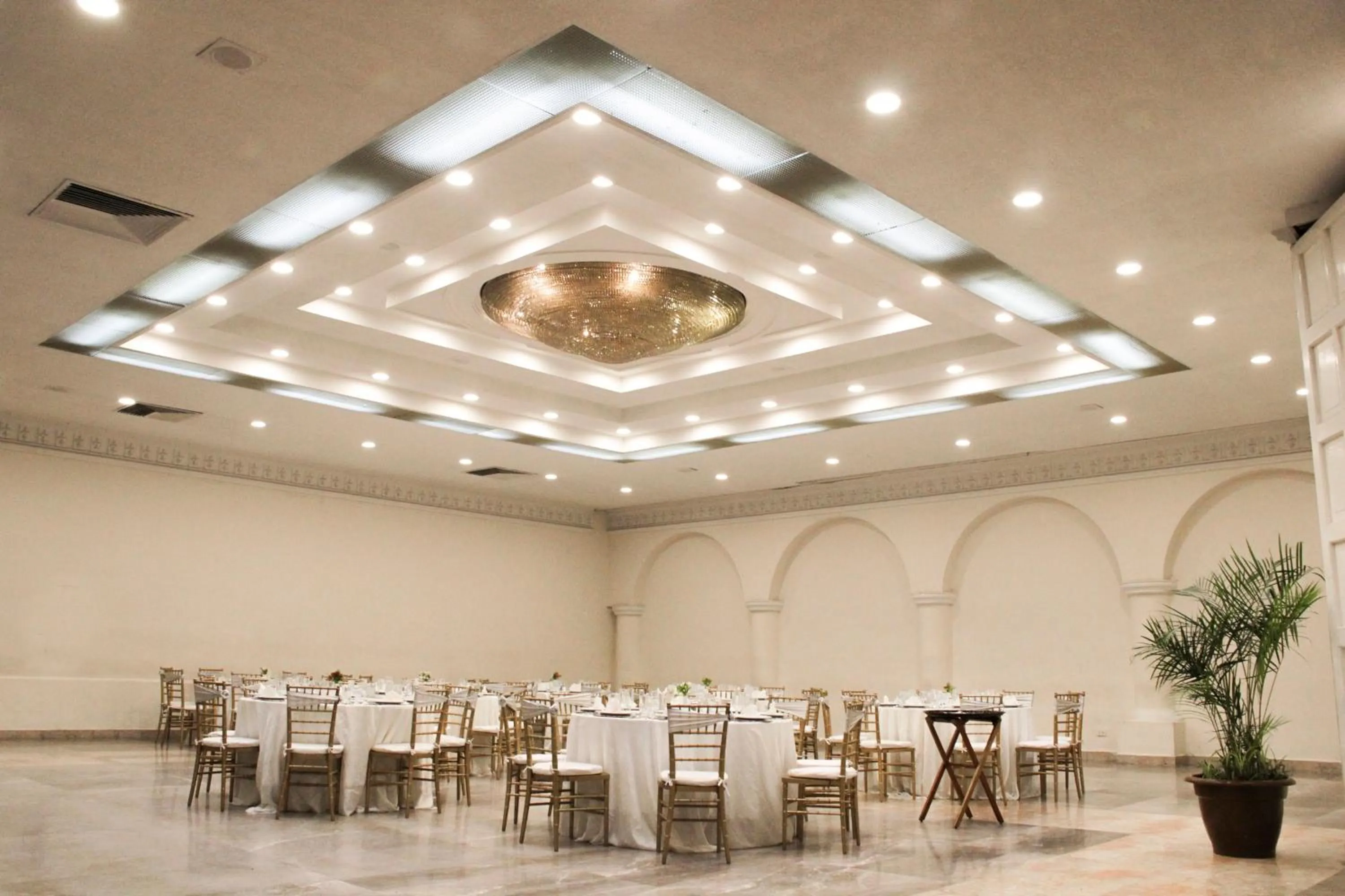 Banquet/Function facilities in Radisson Hotel & Convention Center Toluca