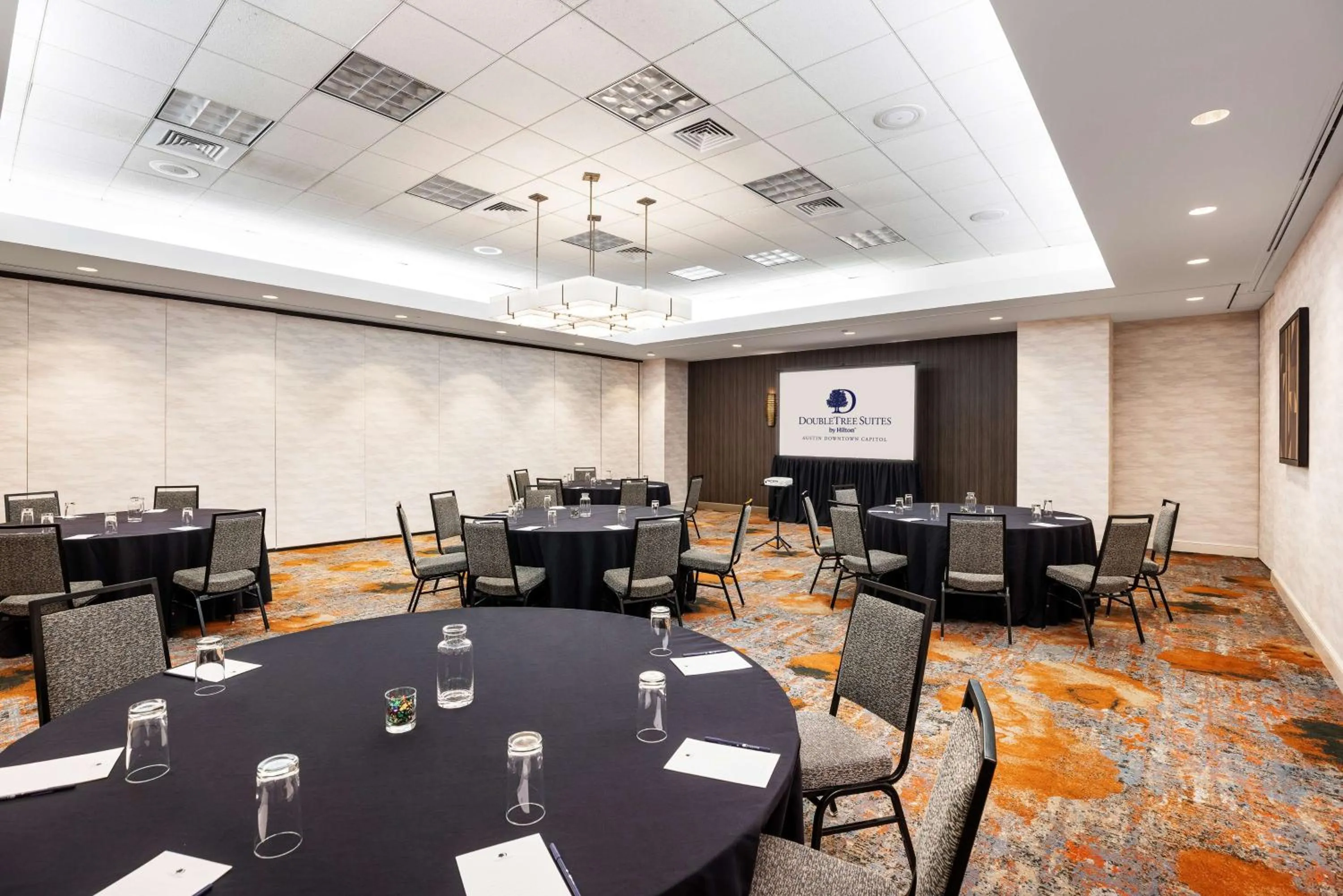 Meeting/conference room in DoubleTree Suites by Hilton Austin Downtown Capitol