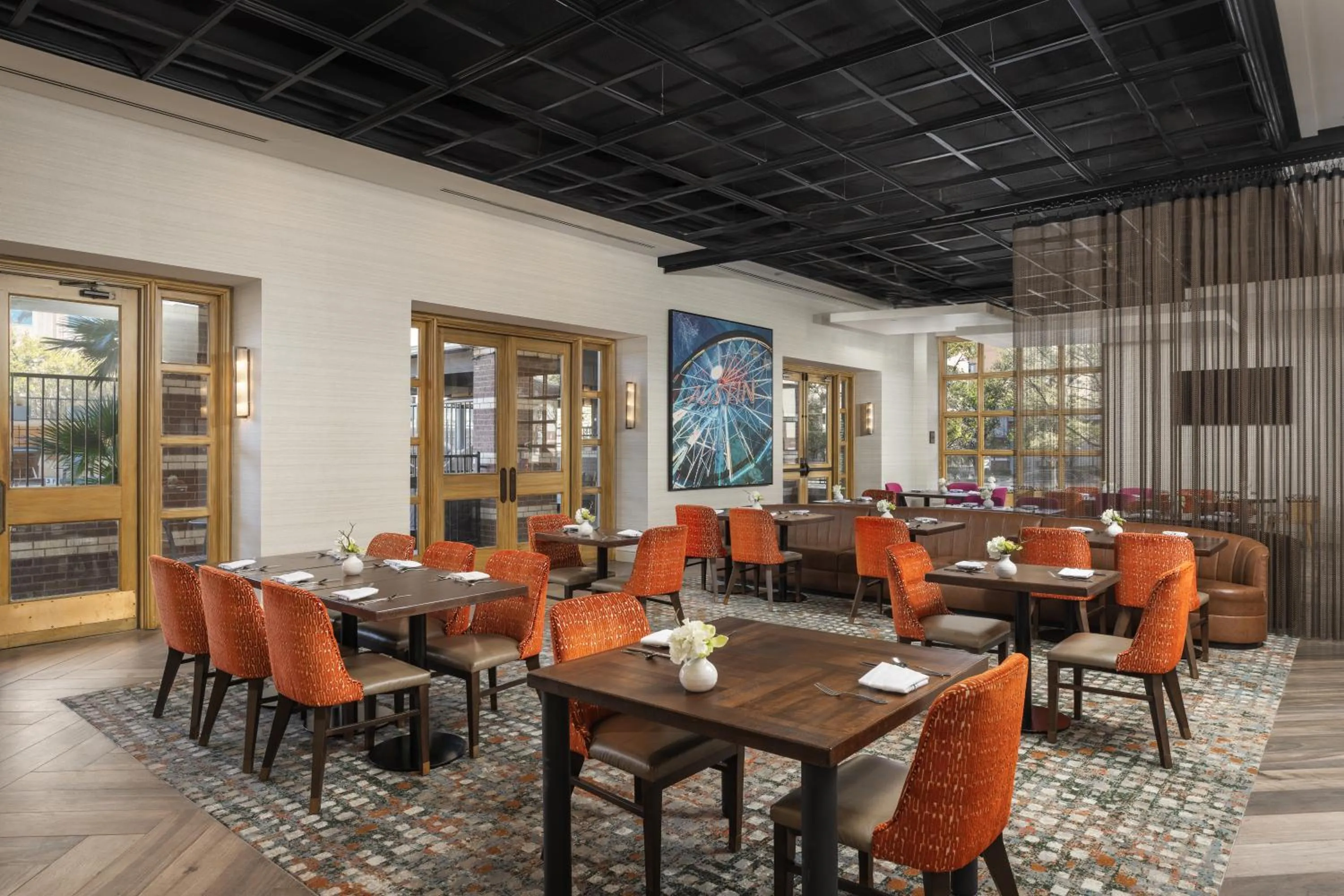 Restaurant/places to eat in DoubleTree Suites by Hilton Austin Downtown Capitol