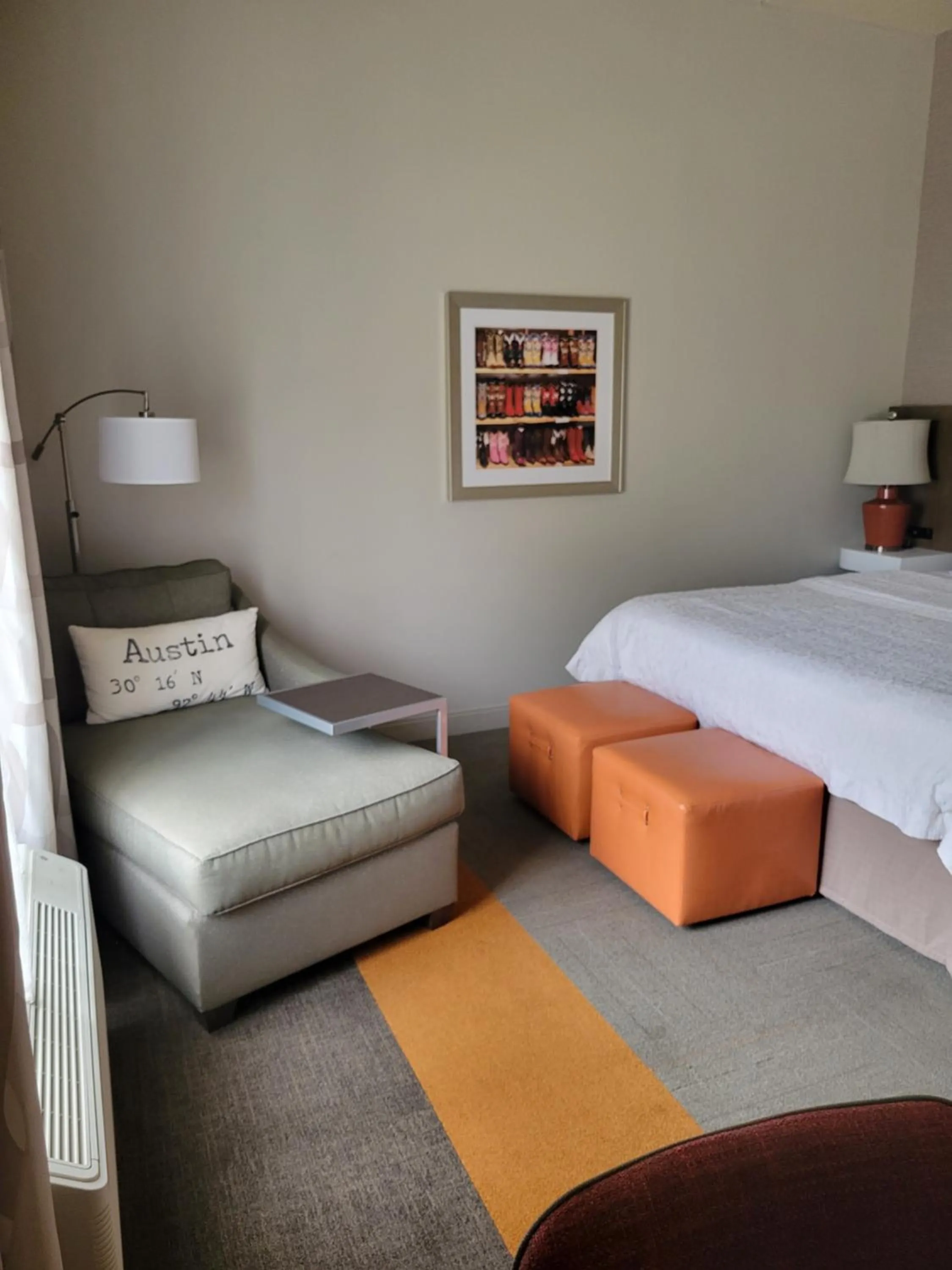 Seating area, Bed in Hampton Inn & Suites Austin Cedar Park-Lakeline