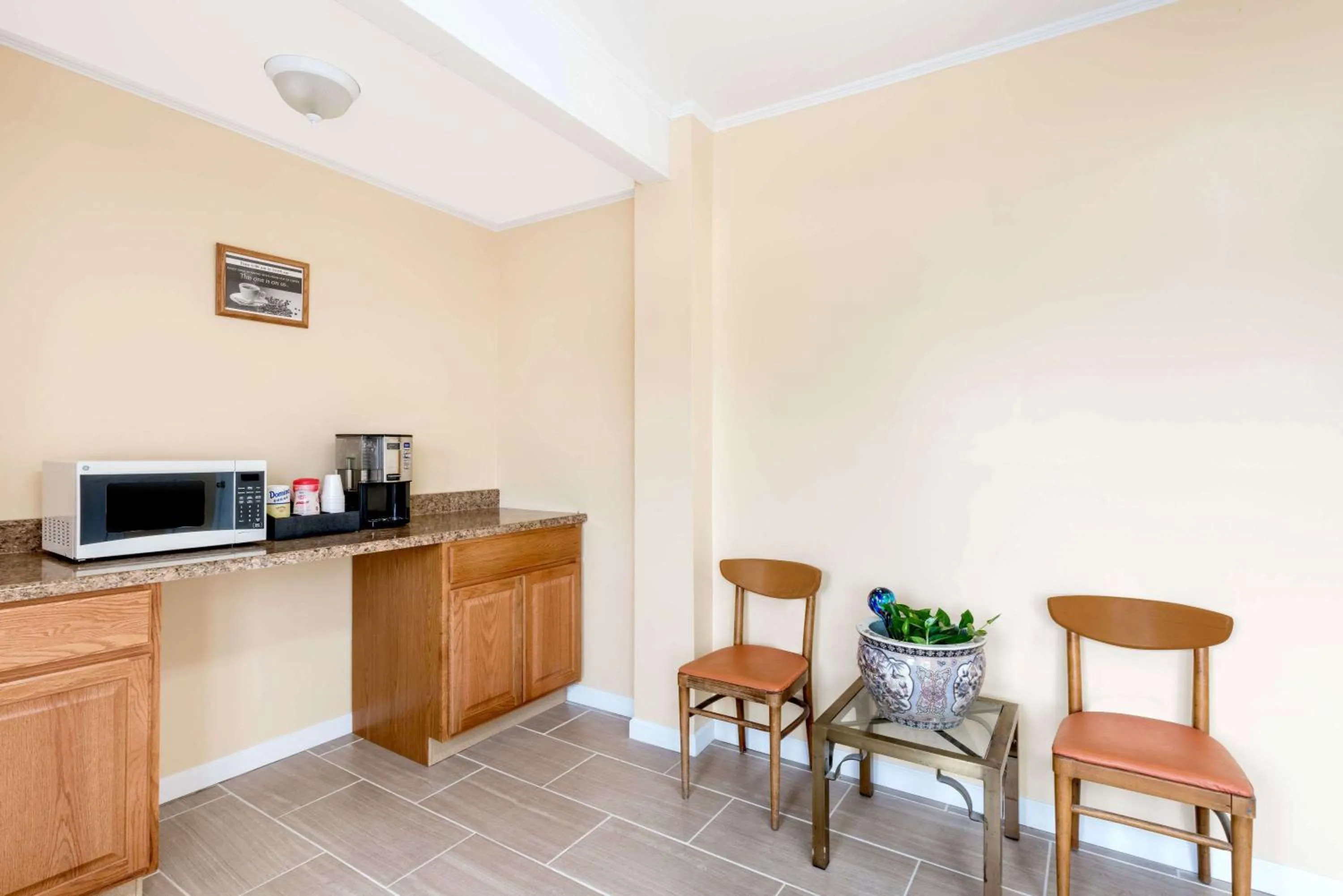 On site in Budget Inn Mifflintown