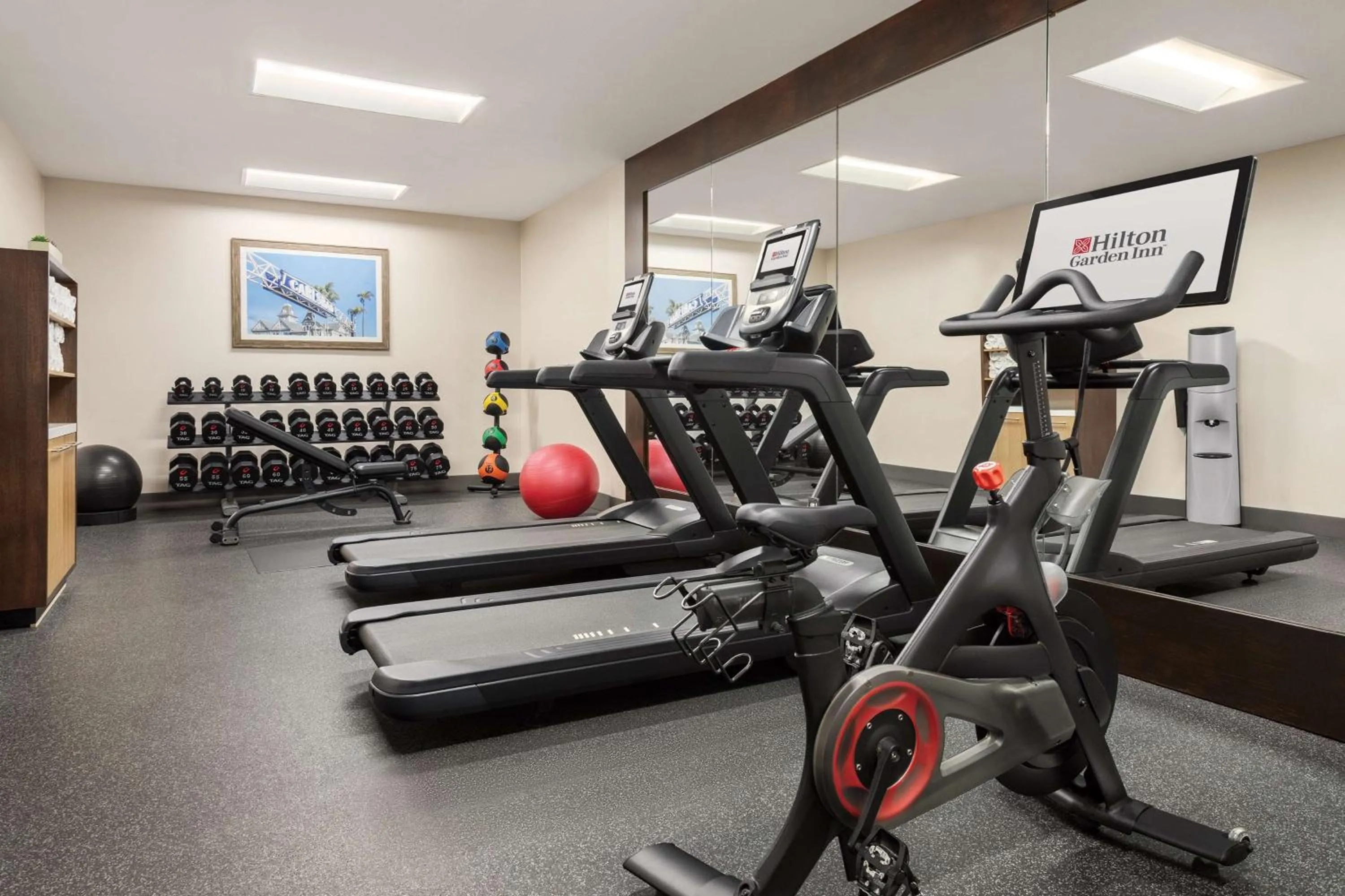 Fitness centre/facilities in Hilton Garden Inn Carlsbad Beach