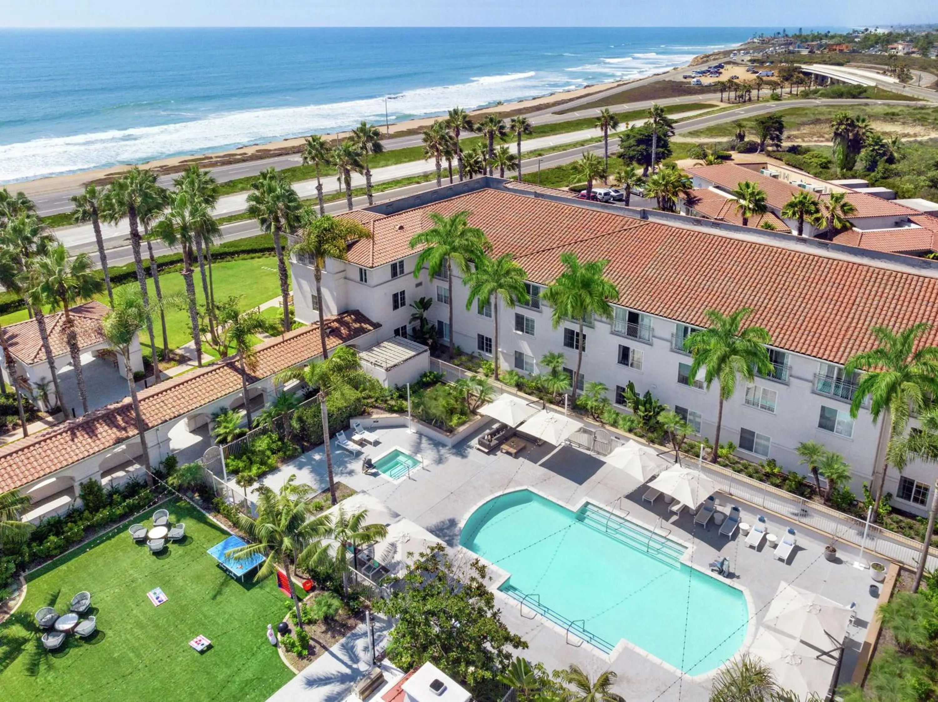 Property building in Hilton Garden Inn Carlsbad Beach