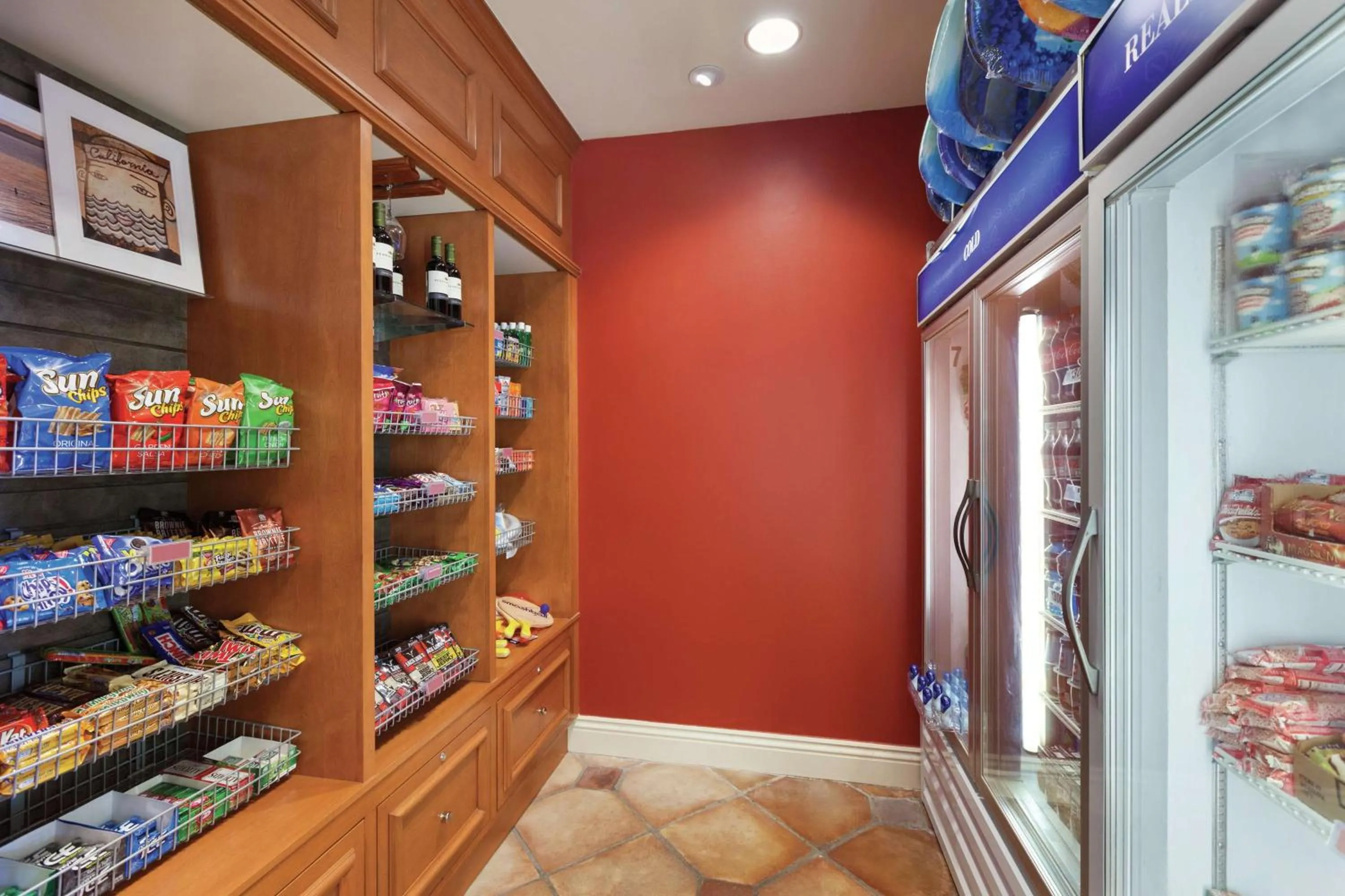 Restaurant/places to eat in Hilton Garden Inn Carlsbad Beach