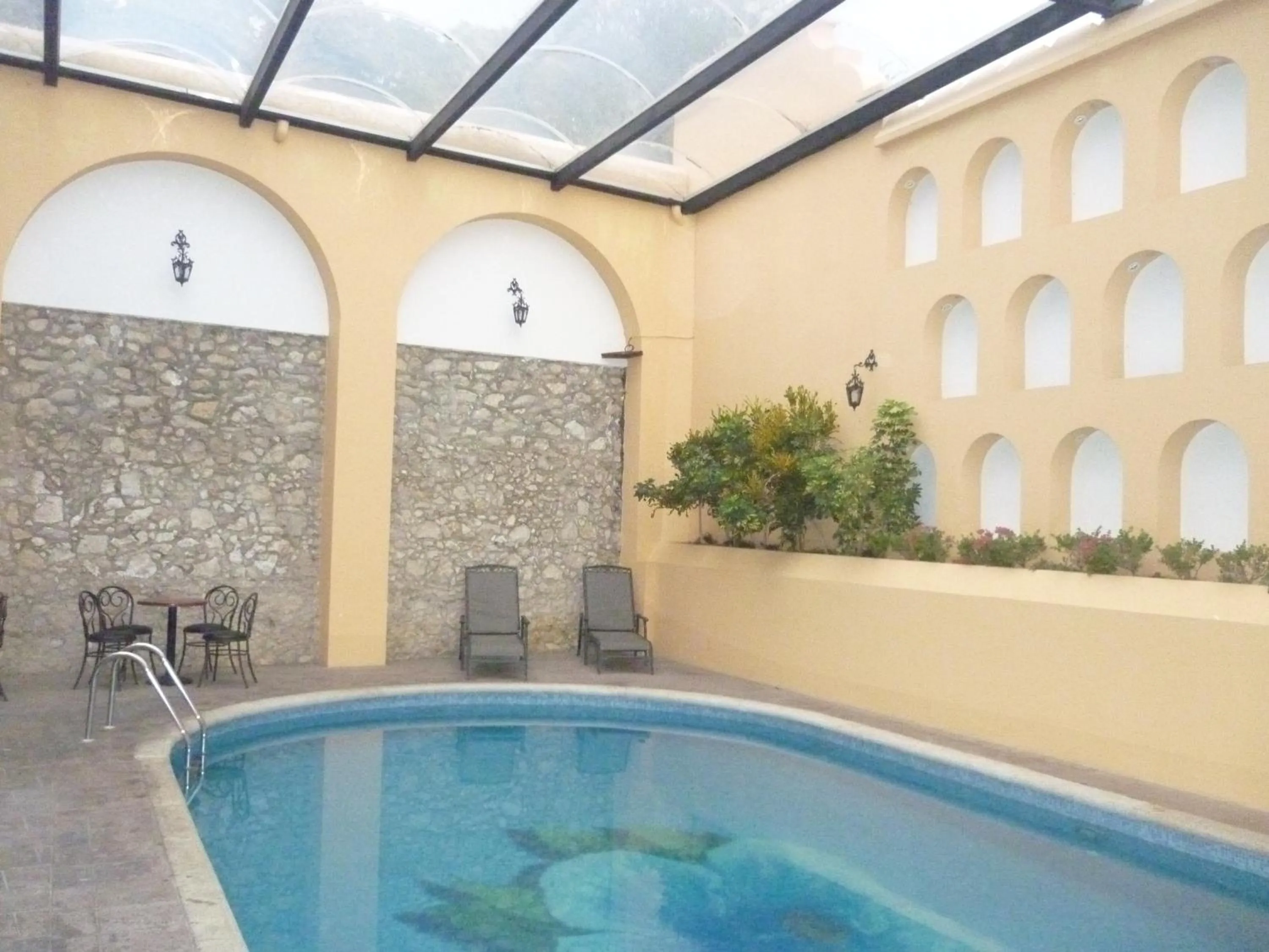 Swimming Pool in Hotel Hacienda de los Ángeles by Rotamundos