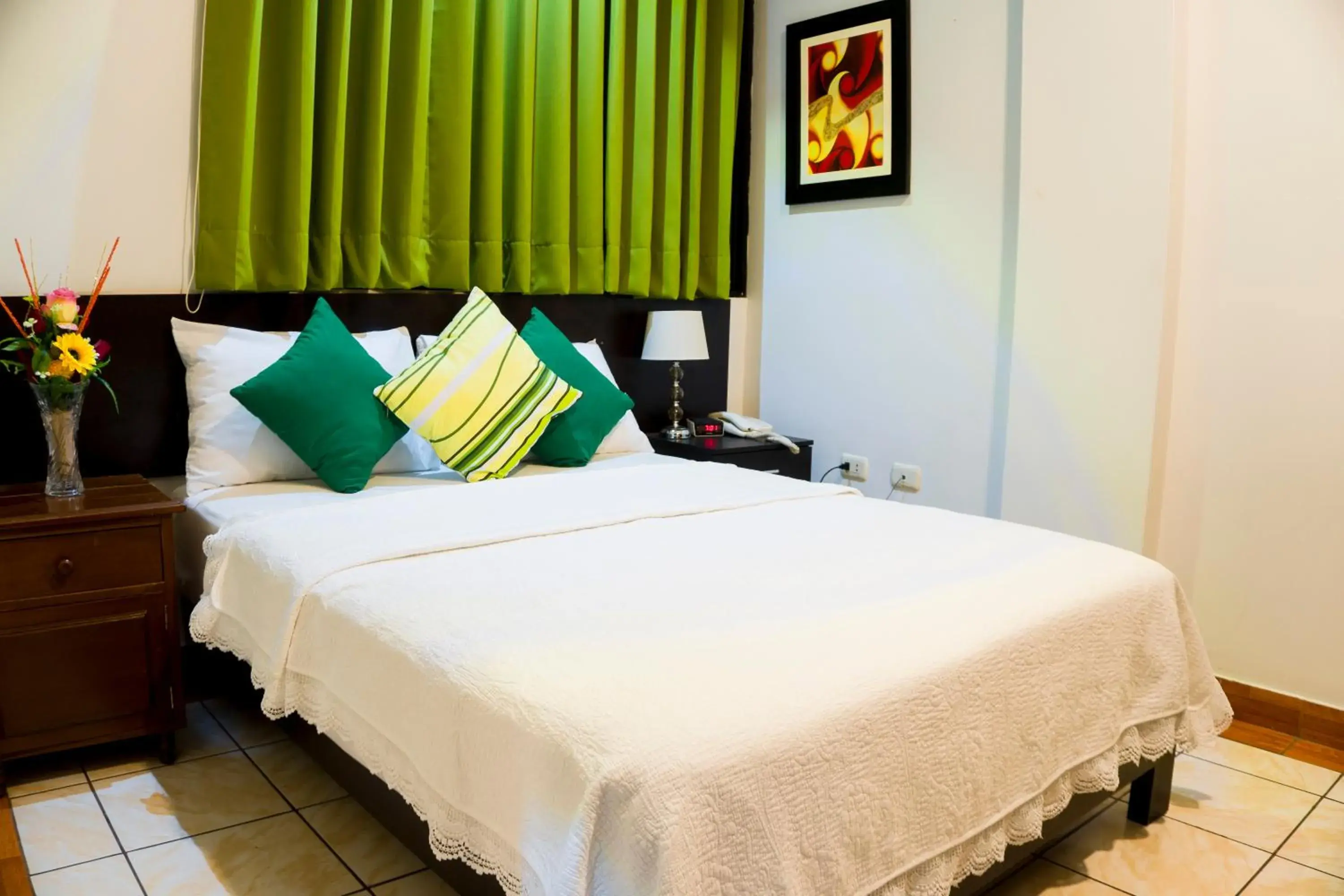 Budget Single Room - single occupancy in Hotel Fatima Inn Budget Single Room - single occupancy in Hotel Fatima Inn